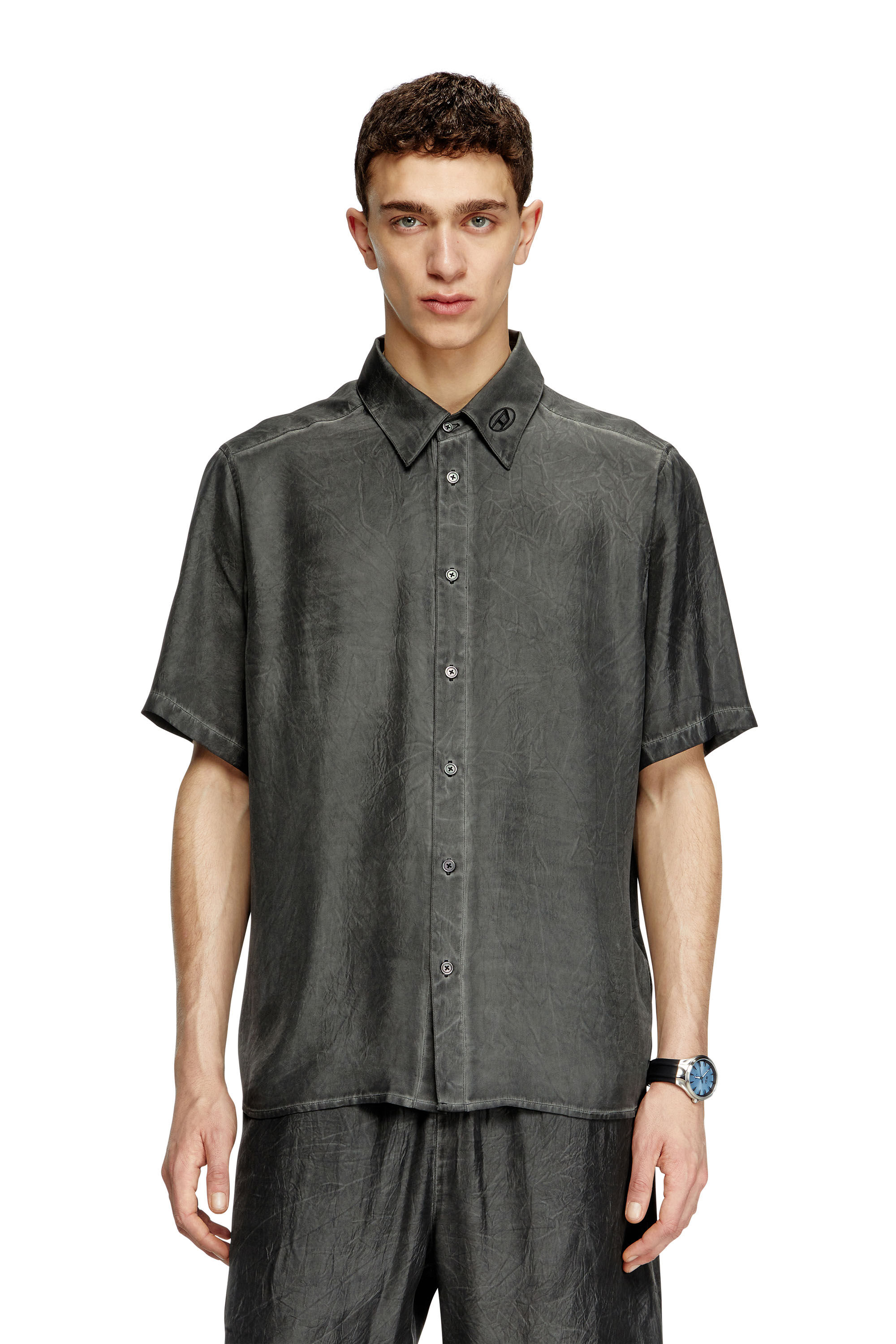 【レビューで送料無料】 Camicia crinkle con logo sul colletto Donna | Nero | Diesel ジャケット・アウター