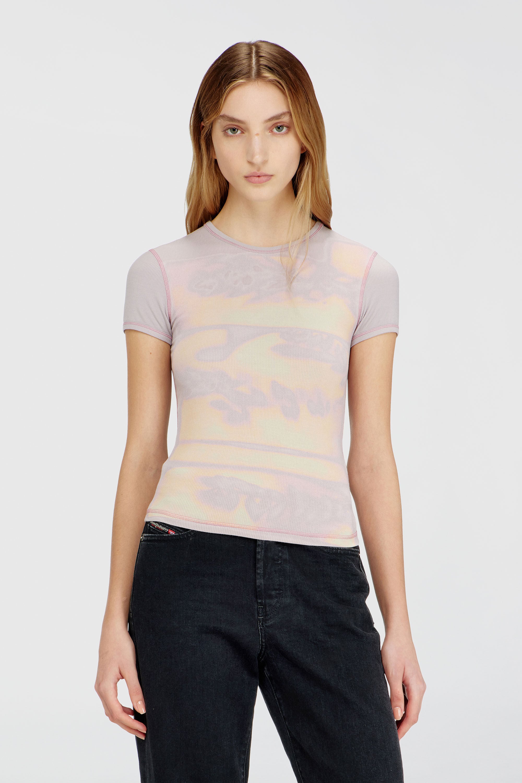 Diesel - T-ELE-LONG-AA1, Top aderente in jersey con stampa grafica Donna in Viola - 3