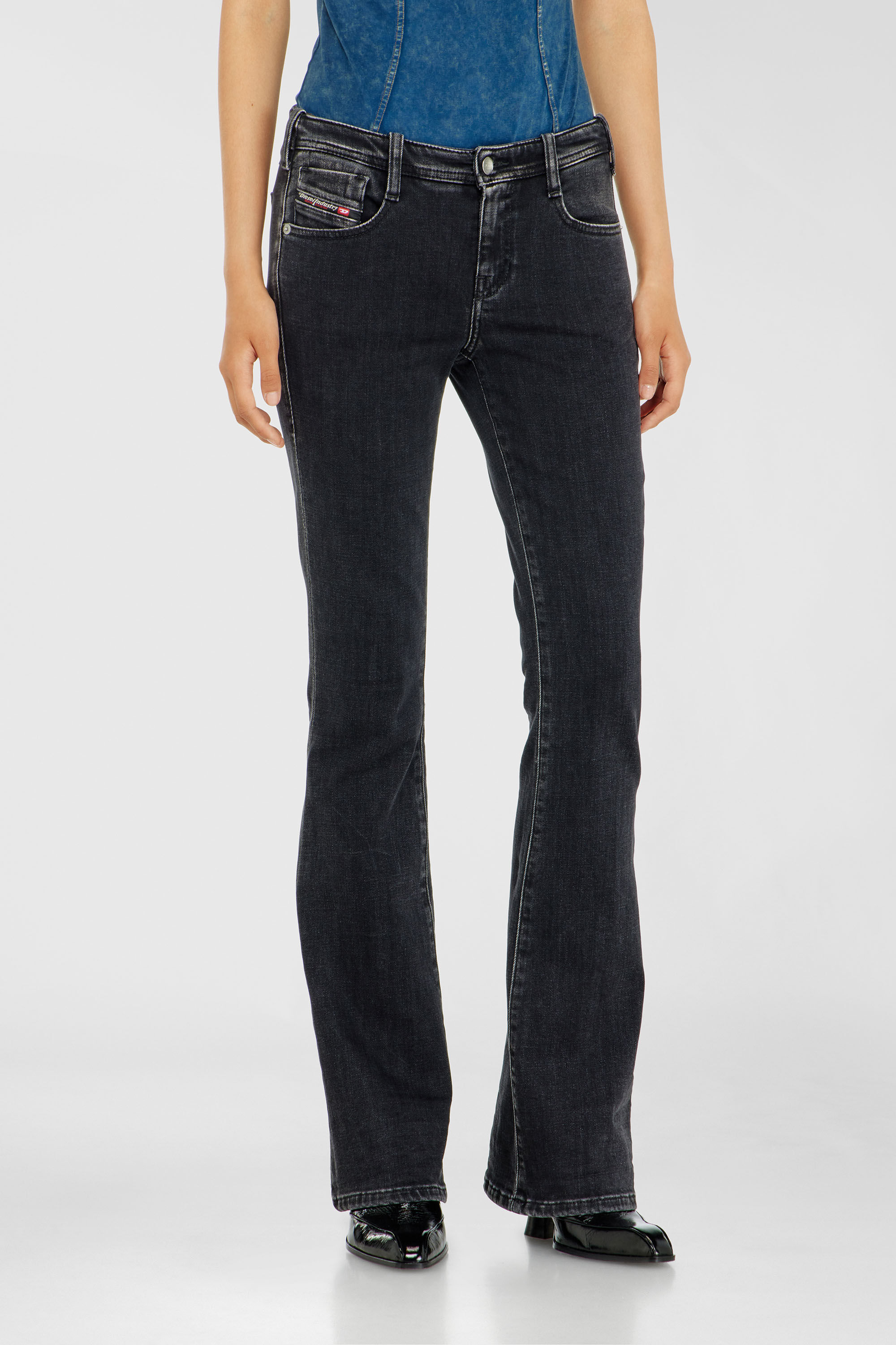 Diesel - Bootcut Jeans 1969 D-Ebbey 09P75 Donna, Nero/Grigio scuro - Image 4