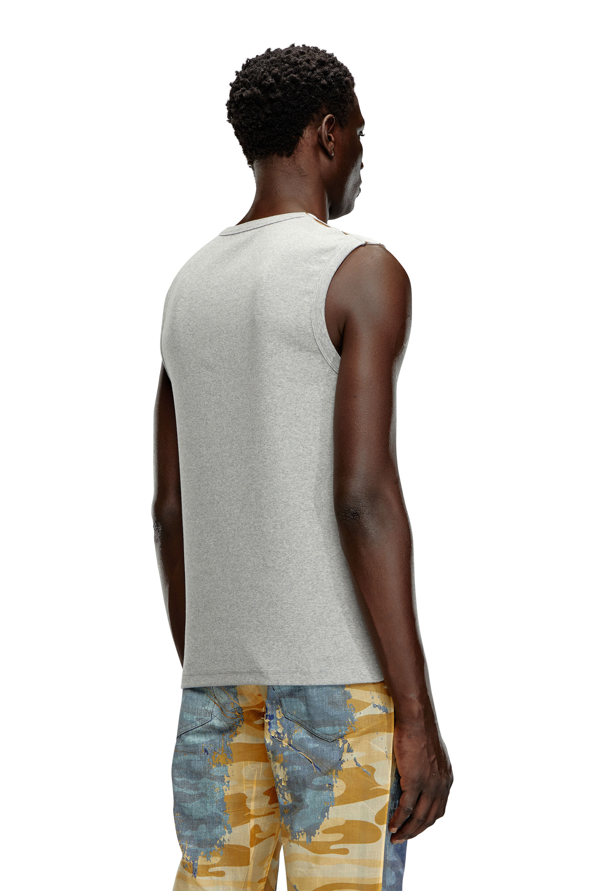 Diesel - T-BISCO-BURN-ART, Top in tulle con stampa fiamme Uomo in Multicolor - 4