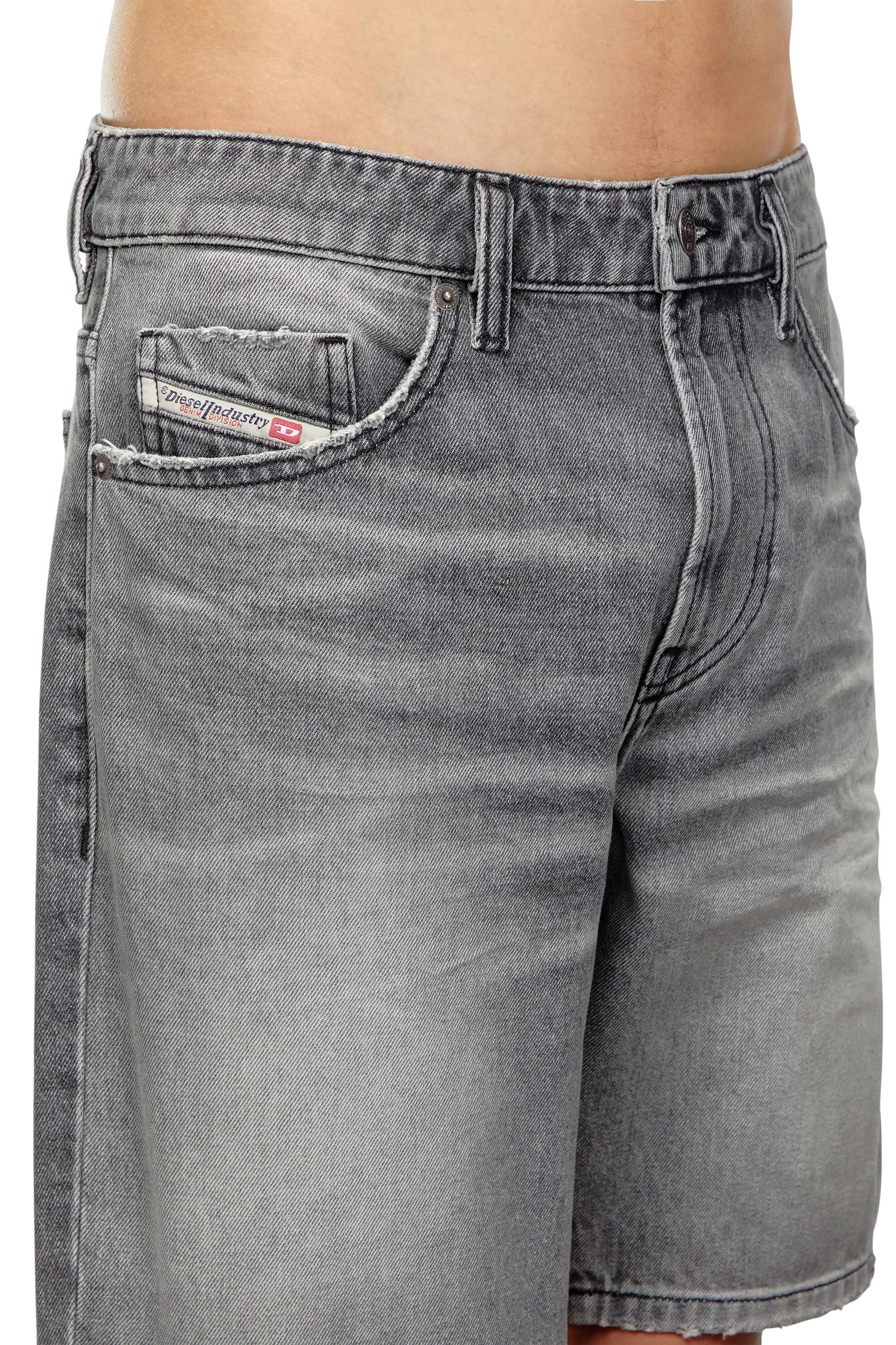 Jeans corti uomo diesel shop