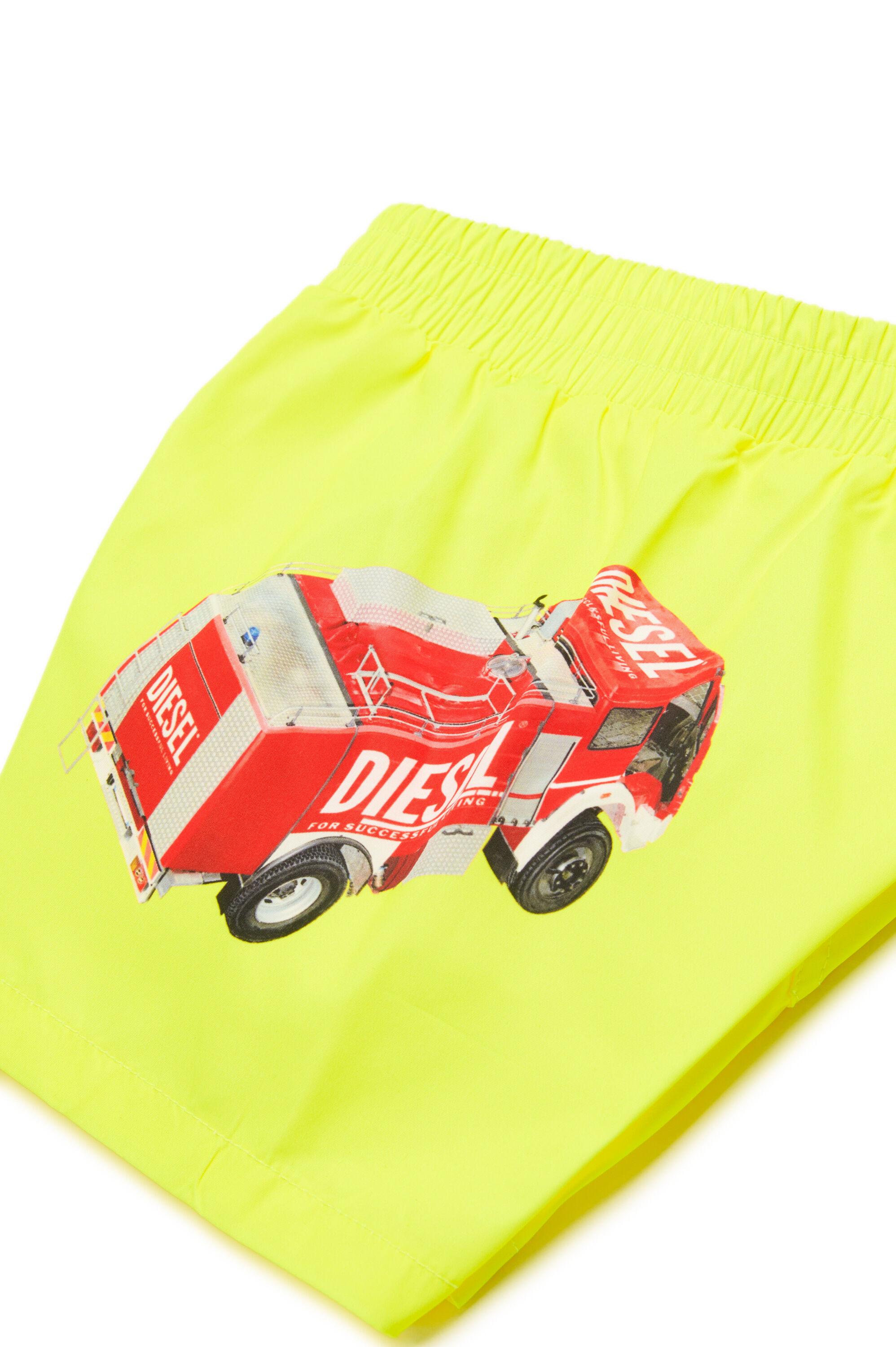 Diesel - MIPERRIB, Pantaloncini da bagno con stampa di camion dei pompieri Uomo in Giallo - 4