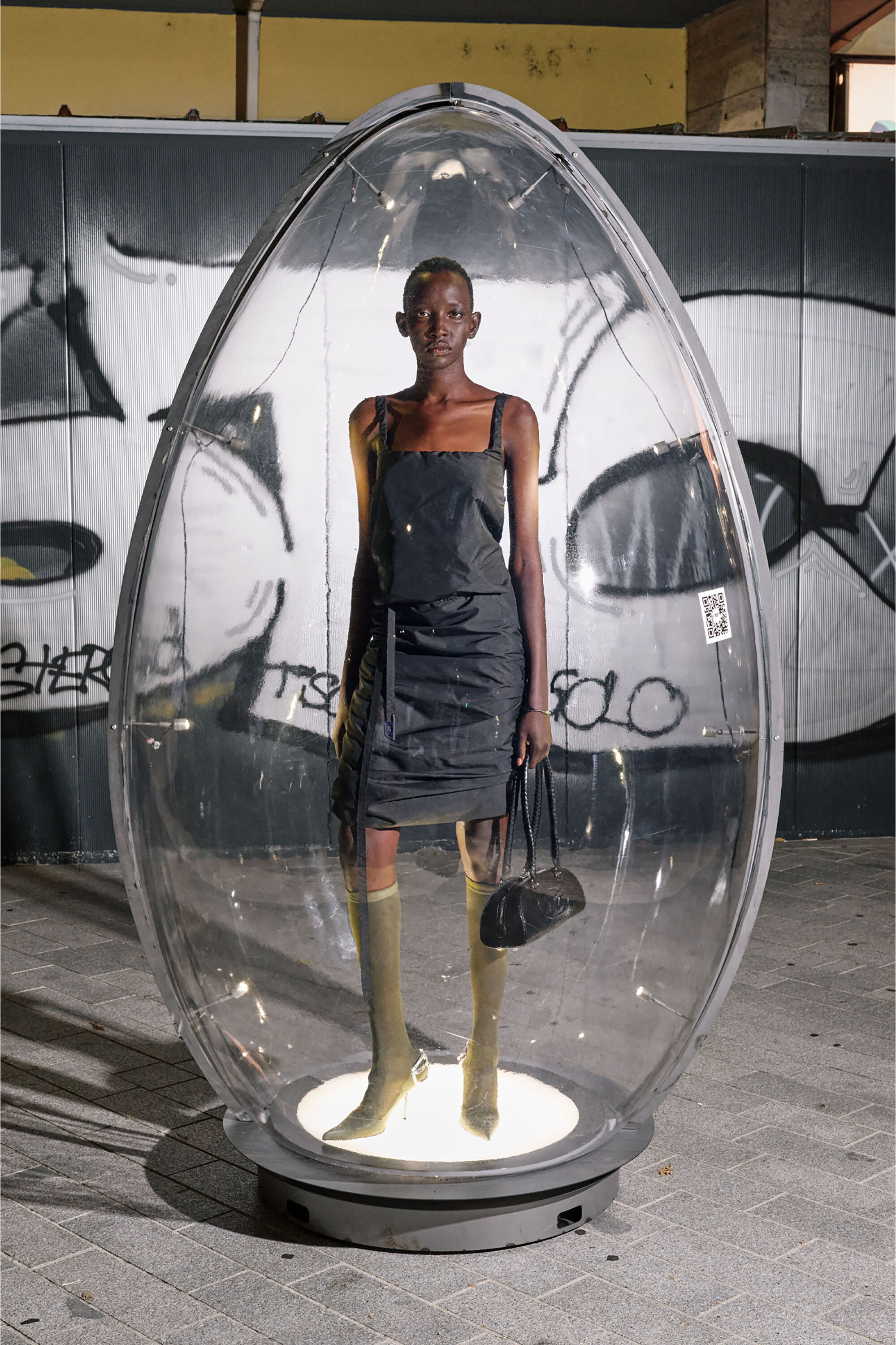 Diesel - D-SANAT, Abito a grembiule in taffet&agrave; Donna in Nero - 6