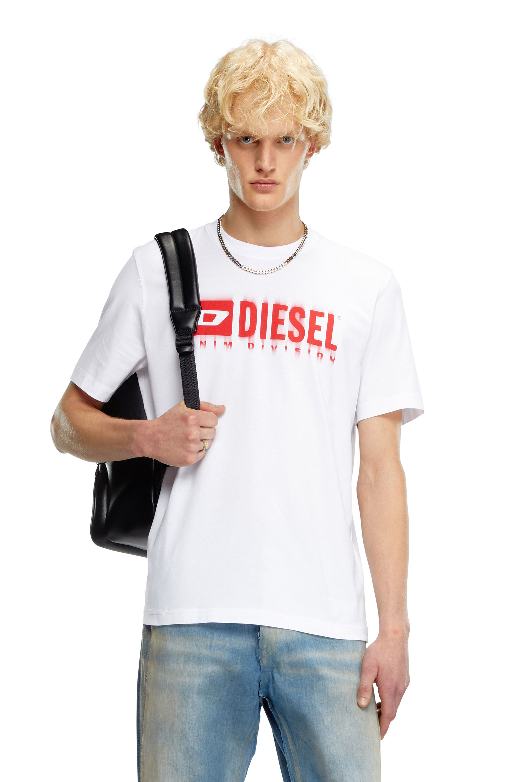Diesel - T-ADJUST-Q7, Uomo T-shirt con logo Diesel sfumato in Bianco - Image 3