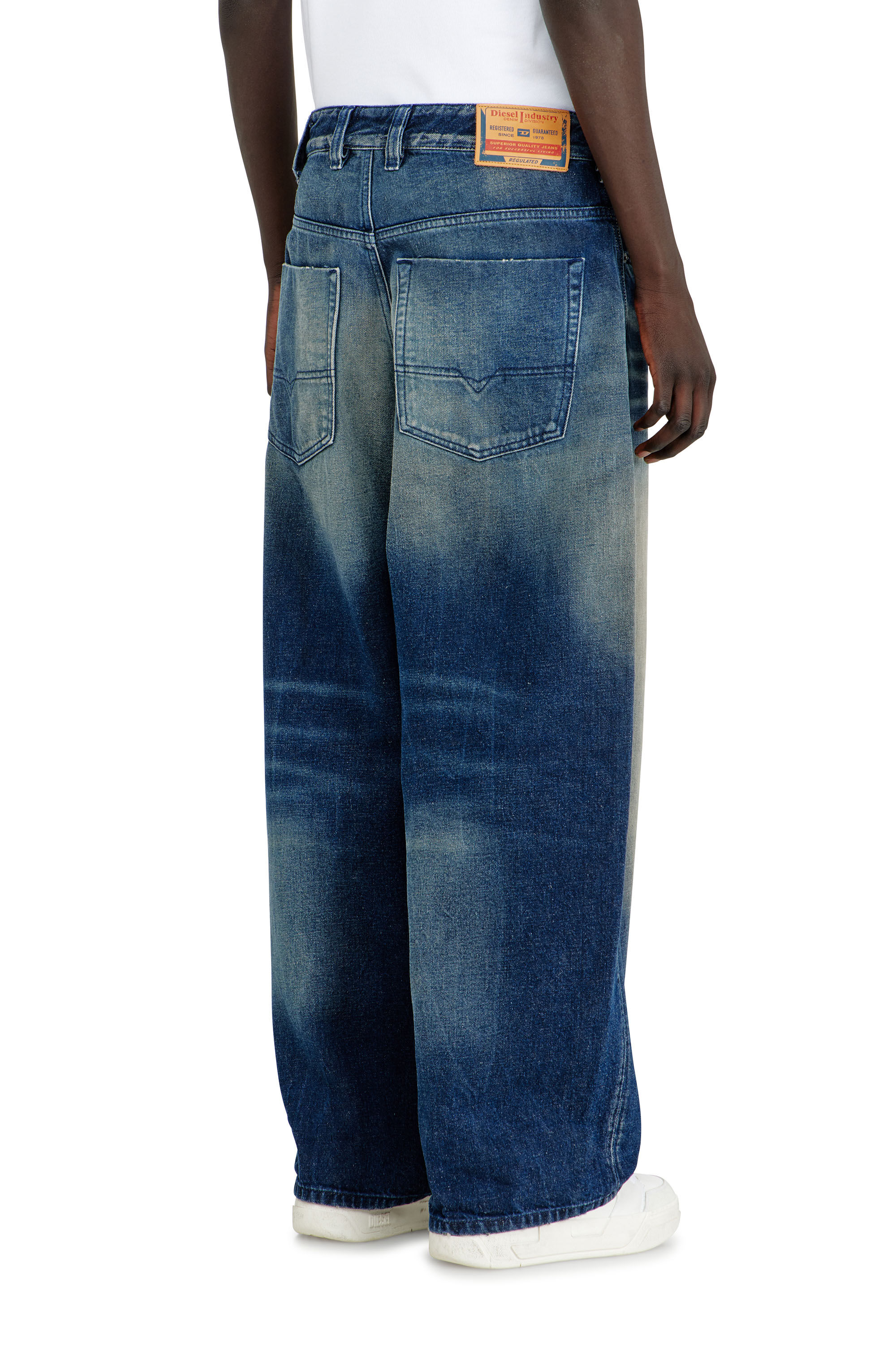 Diesel - Relaxed Jeans 1997 D-Enim-M 007DQ Unisex, Blu Scuro - Image 5