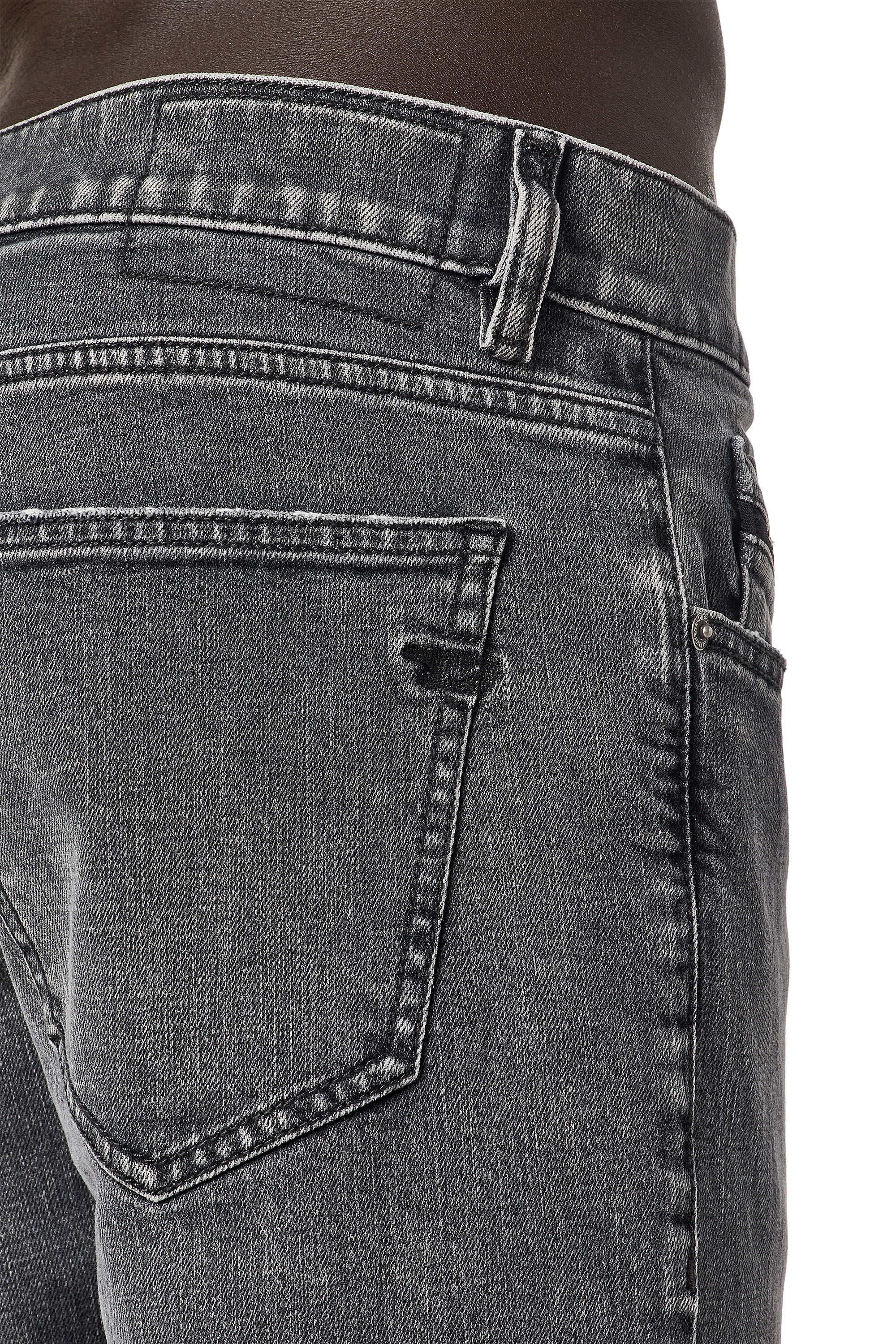 2019 D-STRUKT 09D20 Uomo: Jeans Slim Nero/Grigio scuro | Diesel