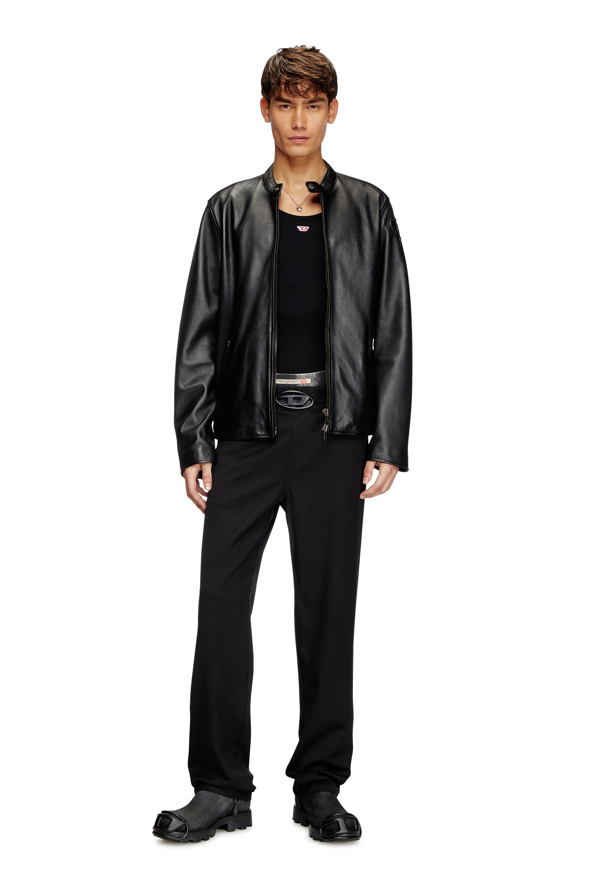 Diesel - P-DMAX, Pantaloni in misto lana con fibbia D Uomo in Nero - 1