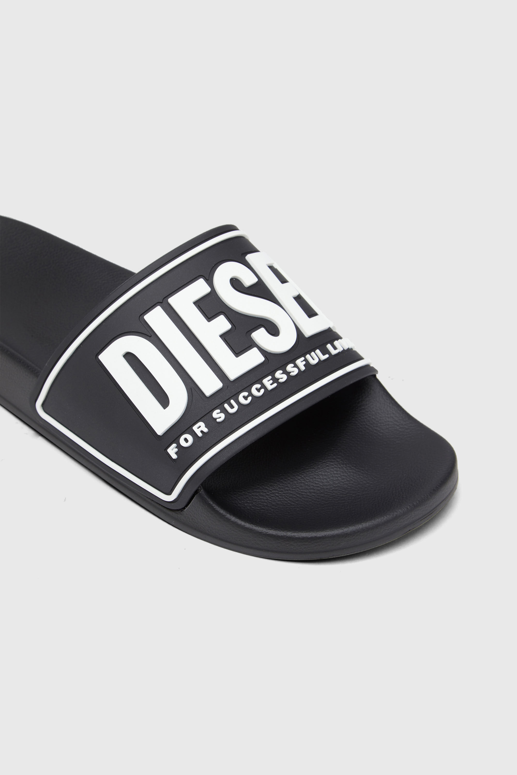 Diesel - SA-MAYEMI CC, Sa-Mayemi-Ciabatte da piscina con logo 3D Uomo in Nero - 6