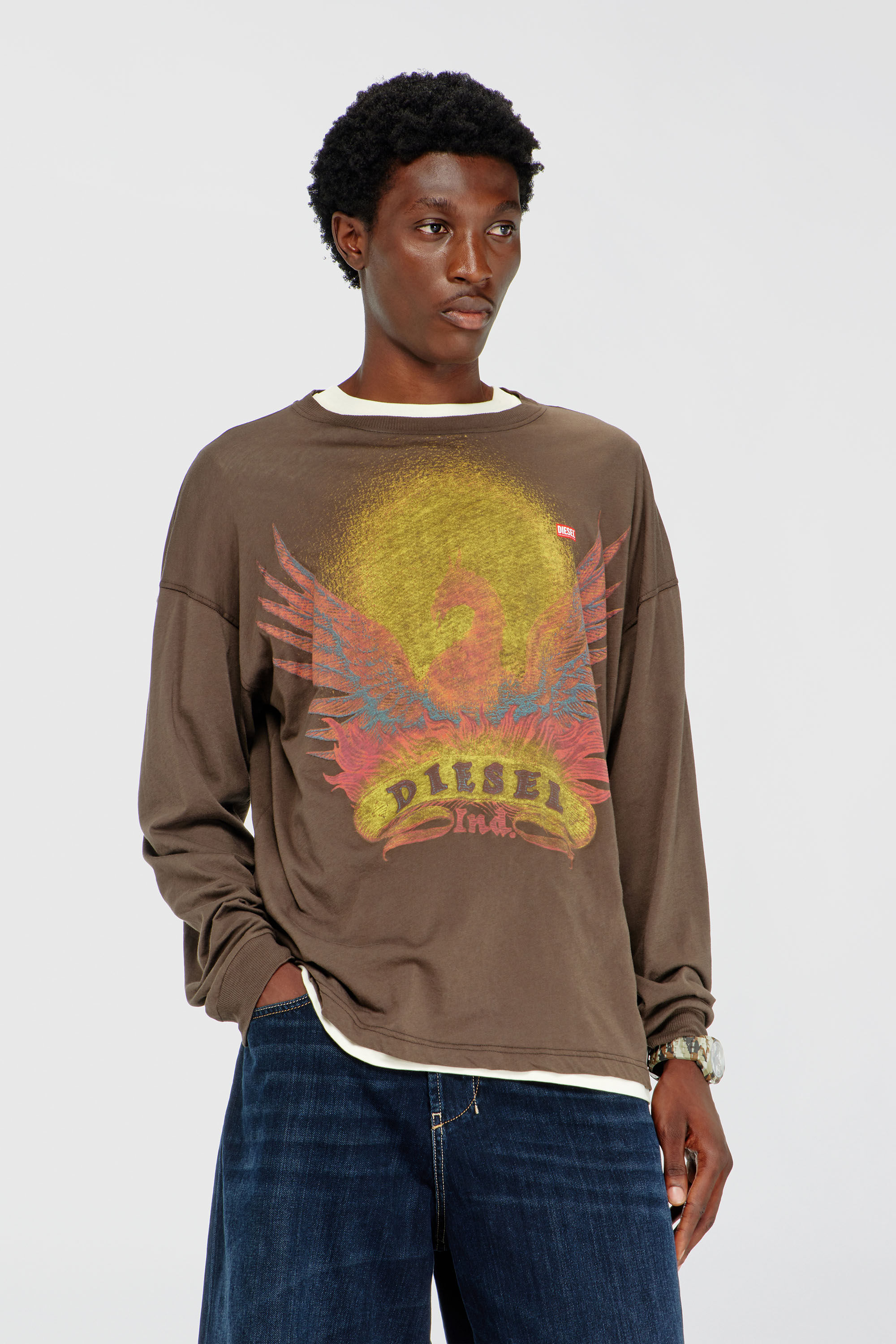 Diesel - T-BOXT-LS-AA1, T-shirt a manica lunga con grafica Phoenix Uomo in Marrone - 3