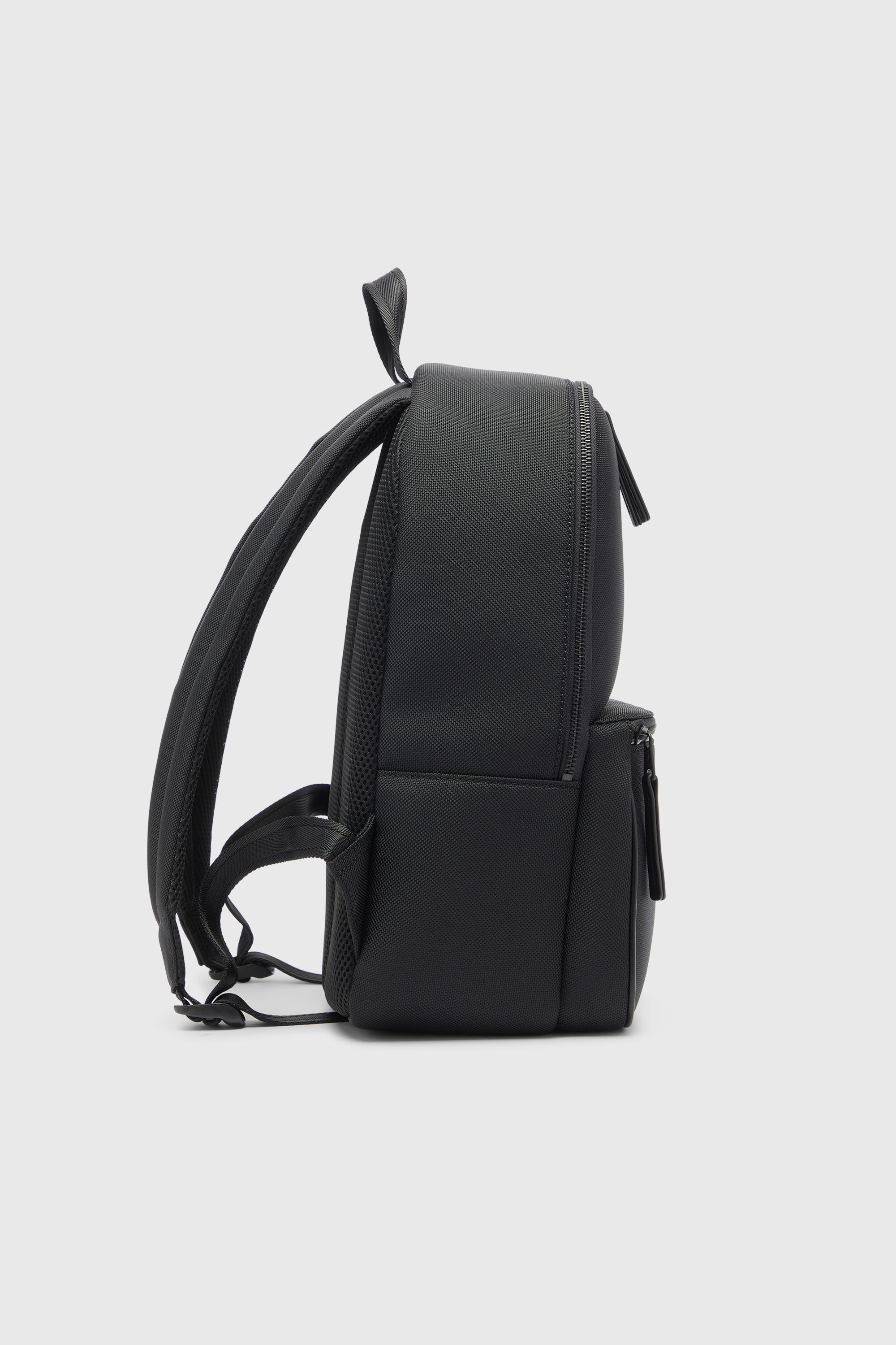 Diesel - HOLI-D BACKPACK M, Holi-D - Zaino in nylon con Logo Oval D Unisex in Nero - 3