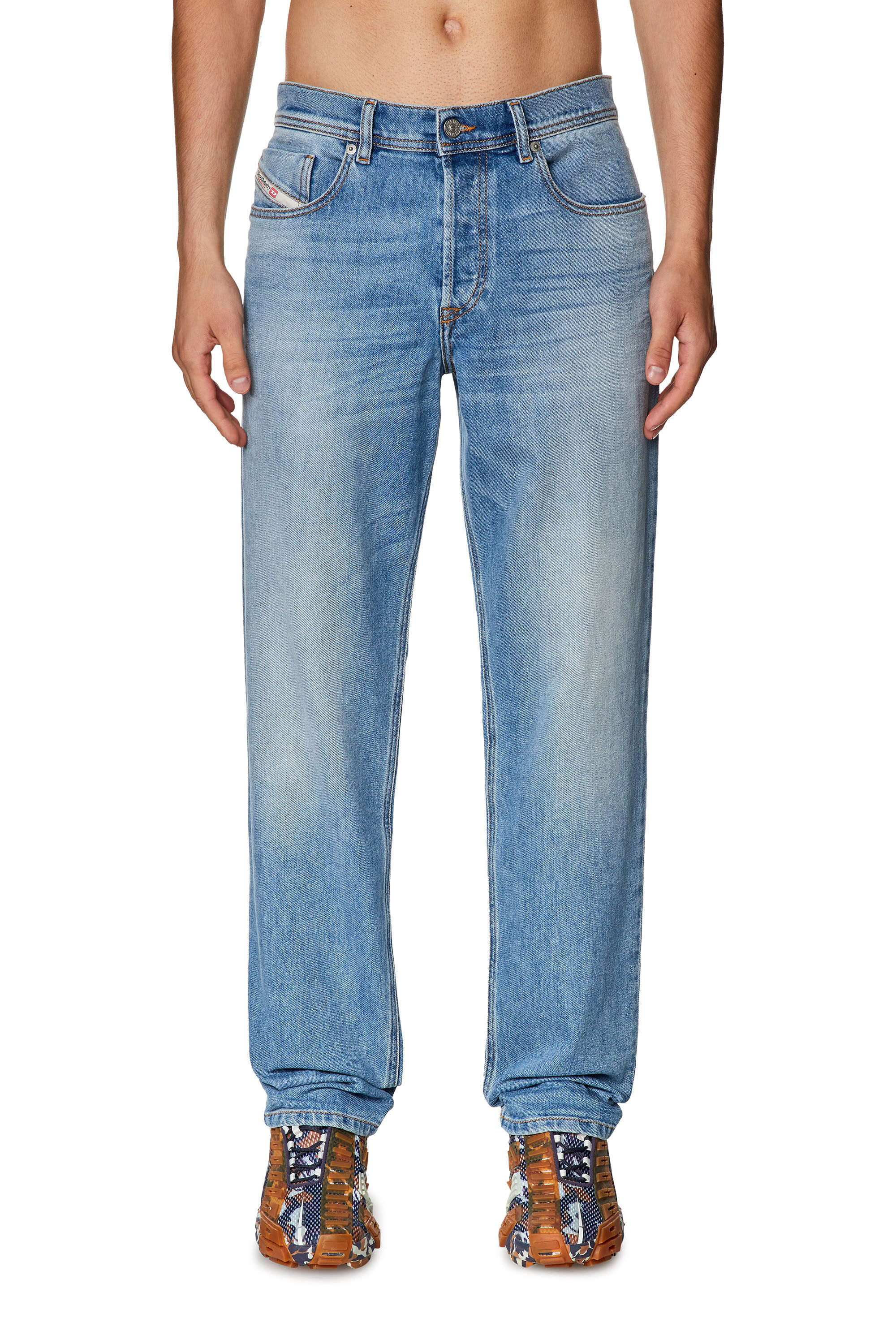 Diesel - Tapered Jeans 2023 D-Finitive 09F81, Blu medio - Image 3