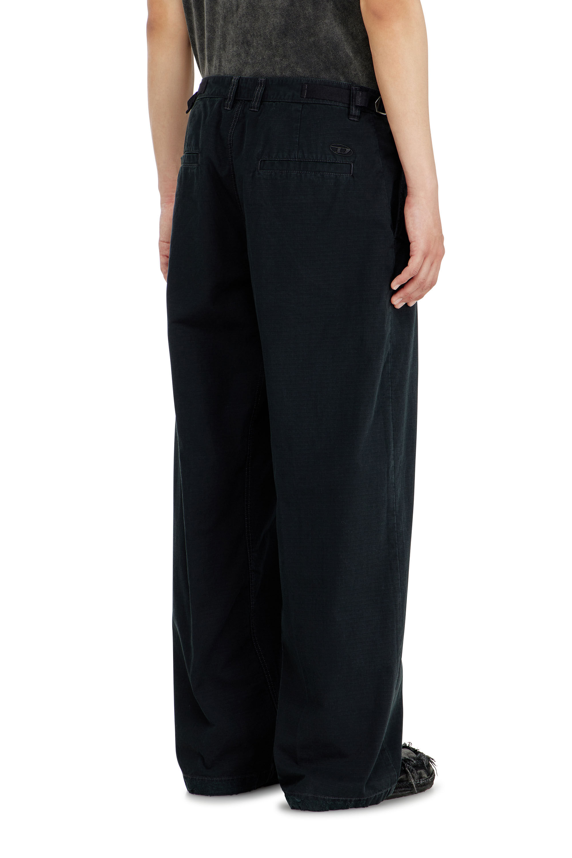 Diesel - P-BALL, Pantaloni in ripstop di cotone con fibbie laterali Uomo in ToBeDefined - 4