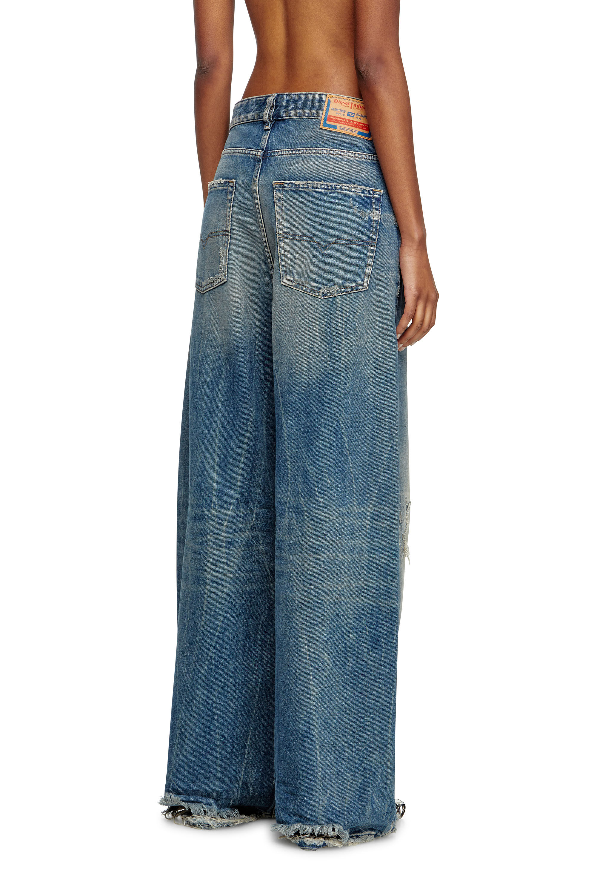 Diesel - Relaxed Jeans 1996 D-Sire 09M28 Donna, Blu medio - Image 4