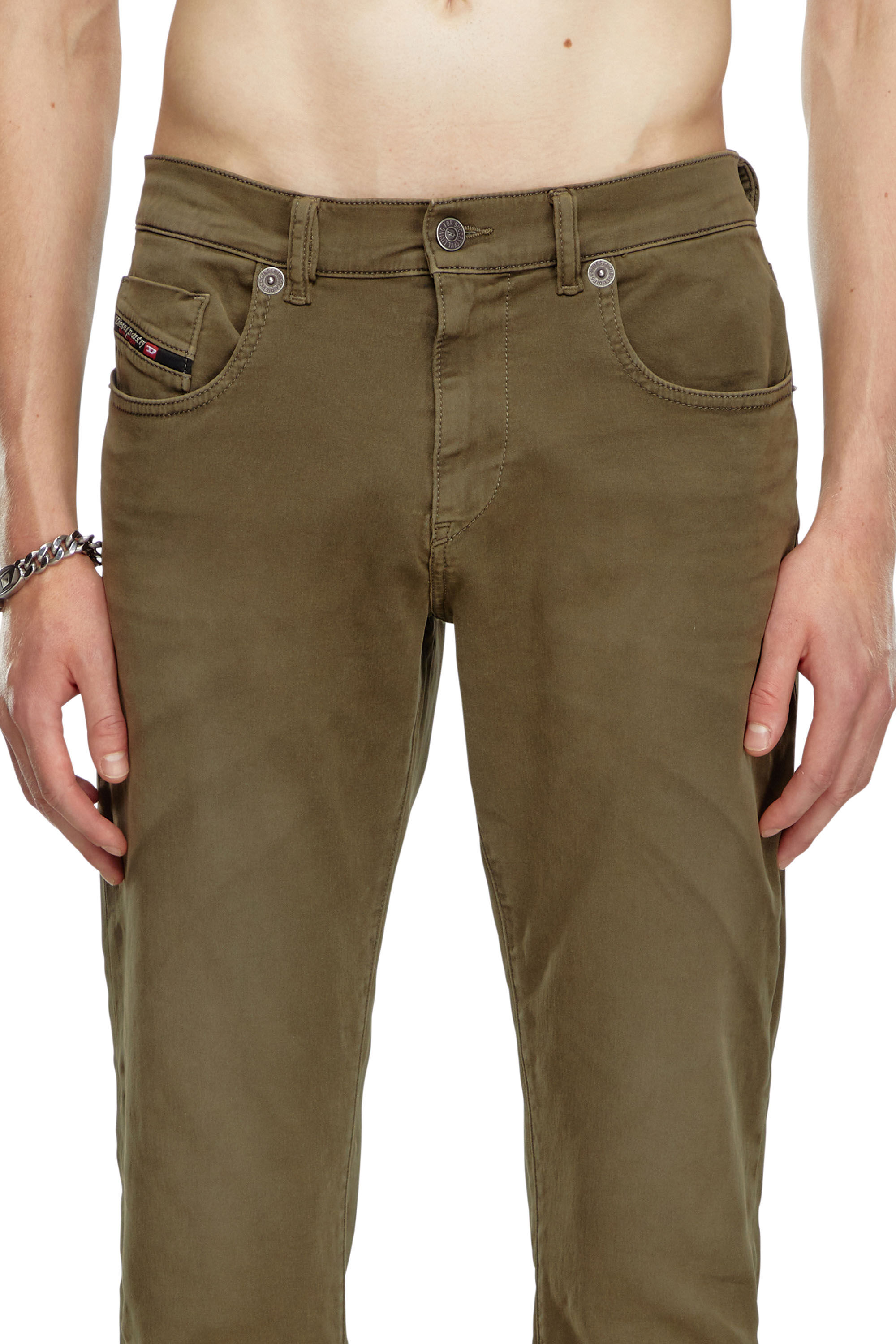 D-STRUKT-Z-NE 0670M Uomo: Jeans Slim Colorato | Diesel