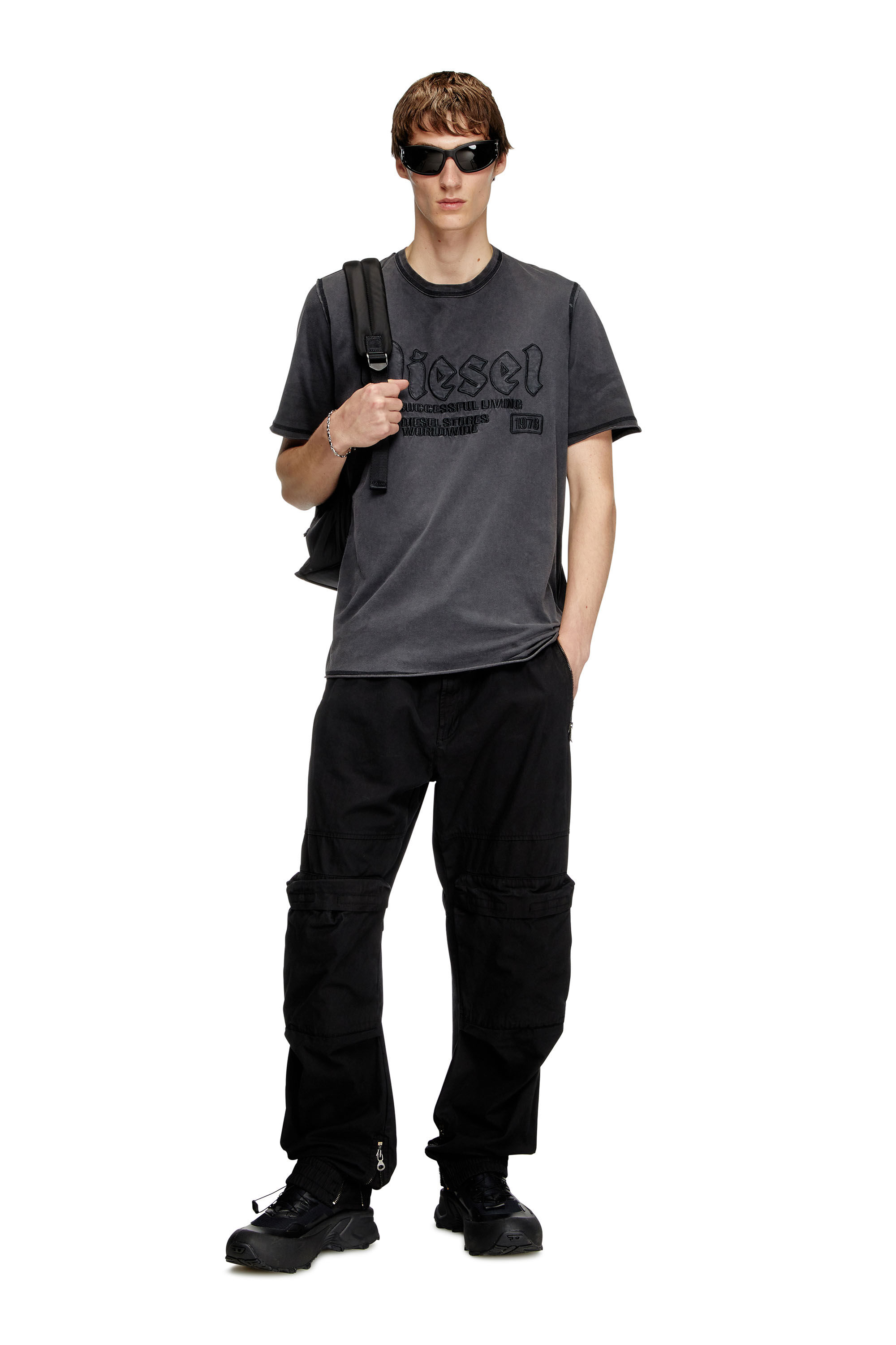 Diesel - P-BEECK, Pantaloni con tasche in cotone biologico Uomo in Nero - 1