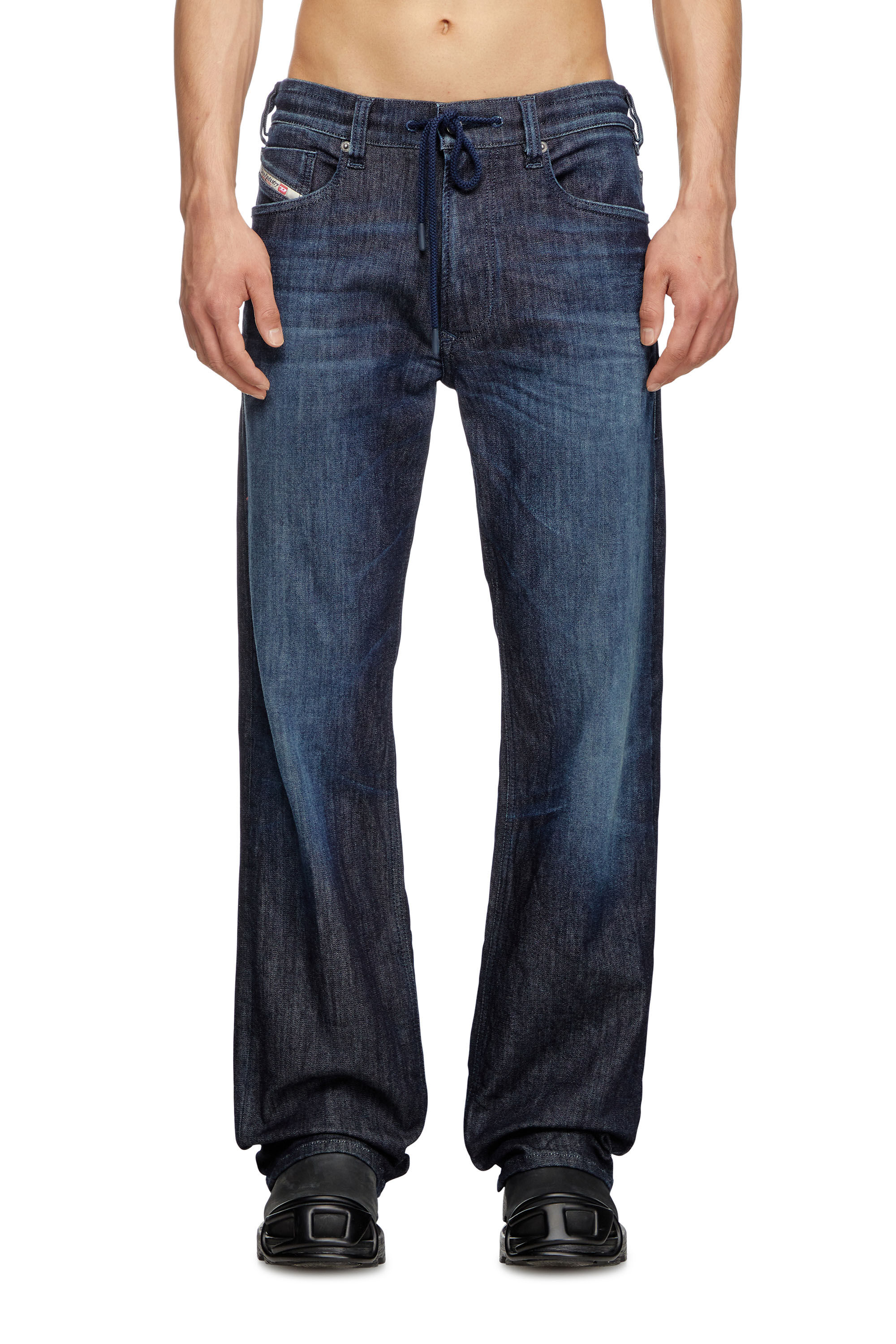 Diesel - Relaxed 2080 D-Reel Joggjeans® 09L11 Uomo, Blu Scuro - Image 3