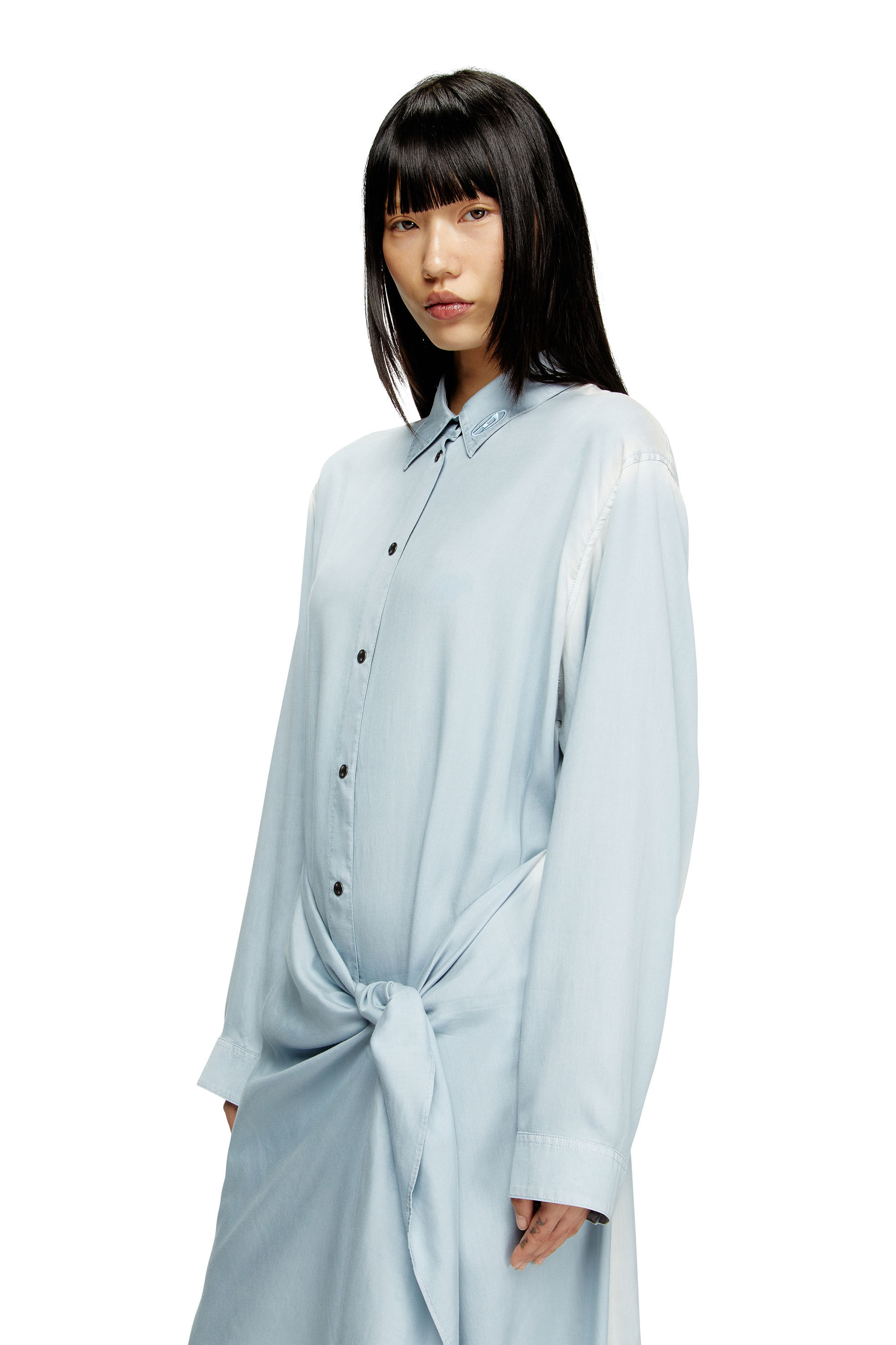 Diesel - D-ILETTA-R1, Shirt dress a portafoglio in twill trattato Donna in Blu - 4