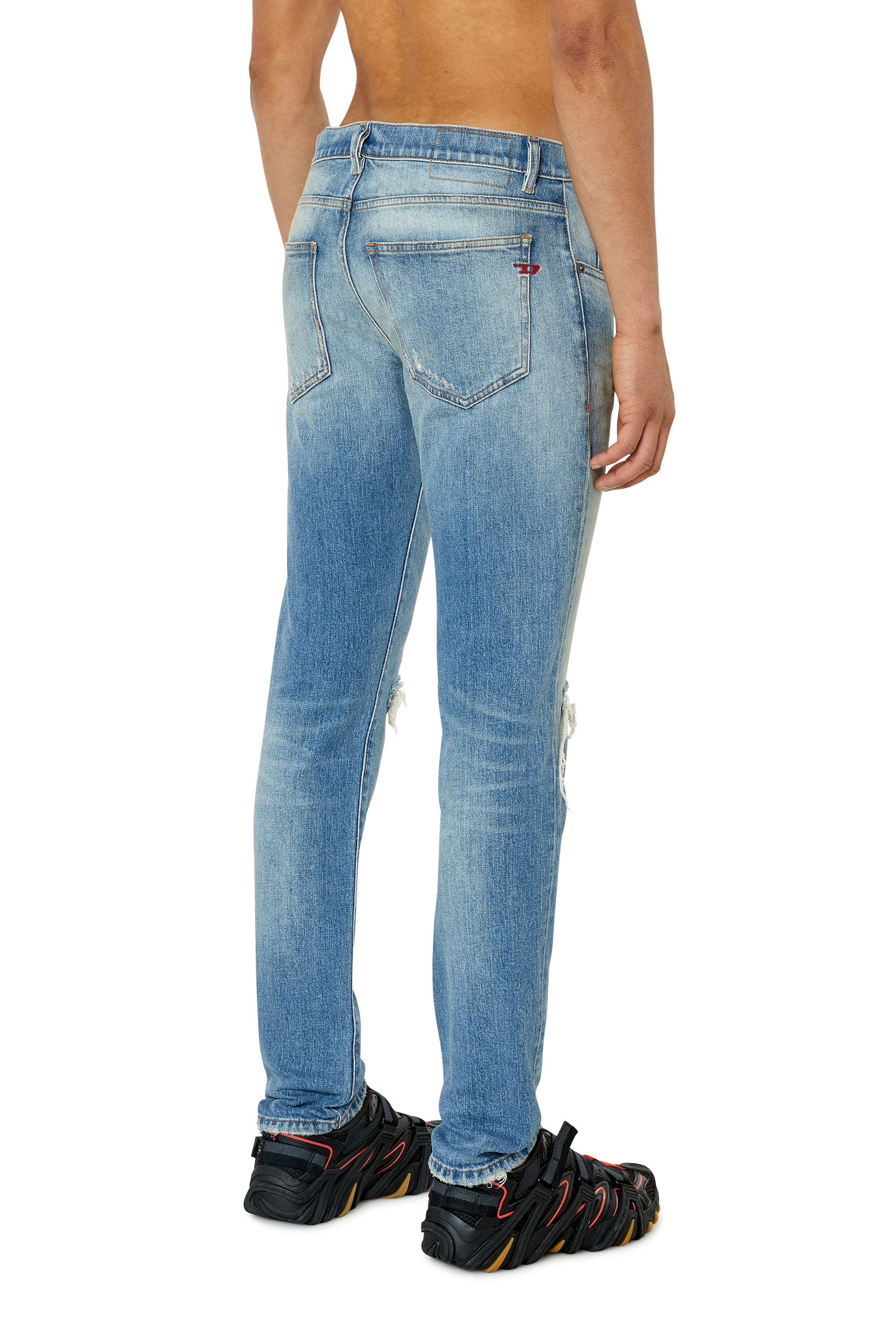 Diesel - Slim Jeans 2019 D-Strukt 007P3, Blu Chiaro - Image 4