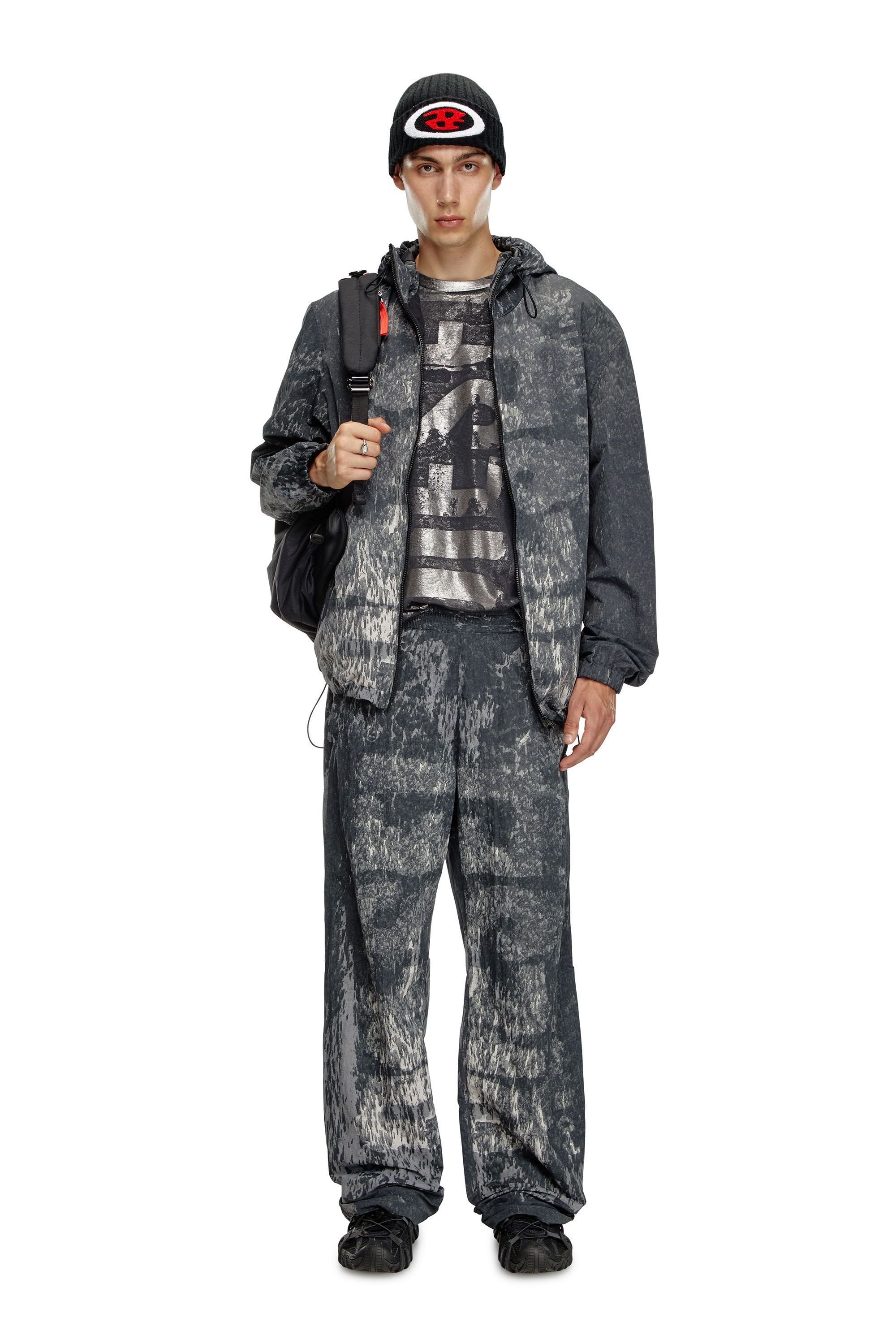 Diesel - J-BRICK, Giacca a vento con cappuccio Rain Camo Uomo in Nero - 1