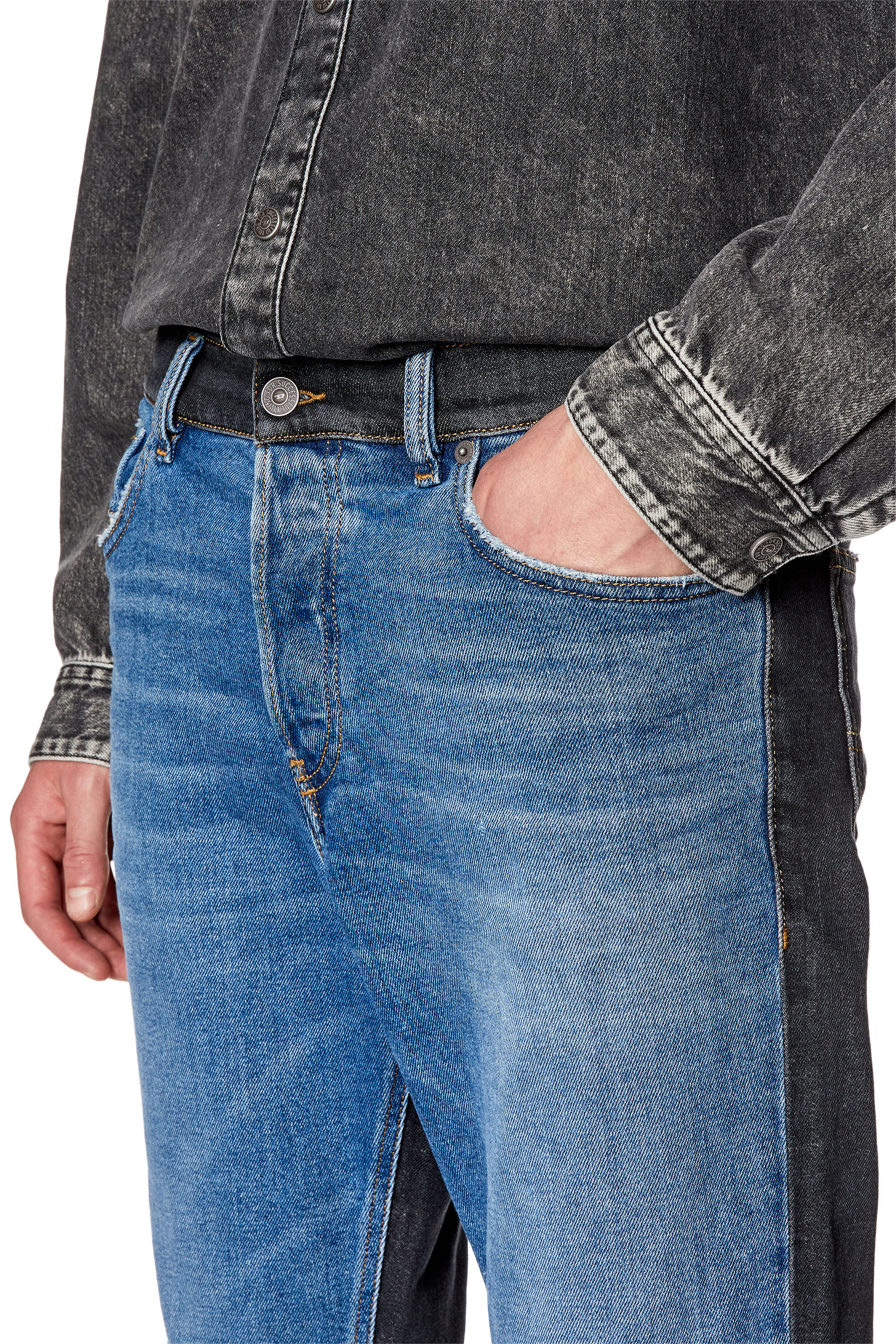 Diesel - Straight Jeans 1995 D-Sark 09H03, Blu medio - Image 5