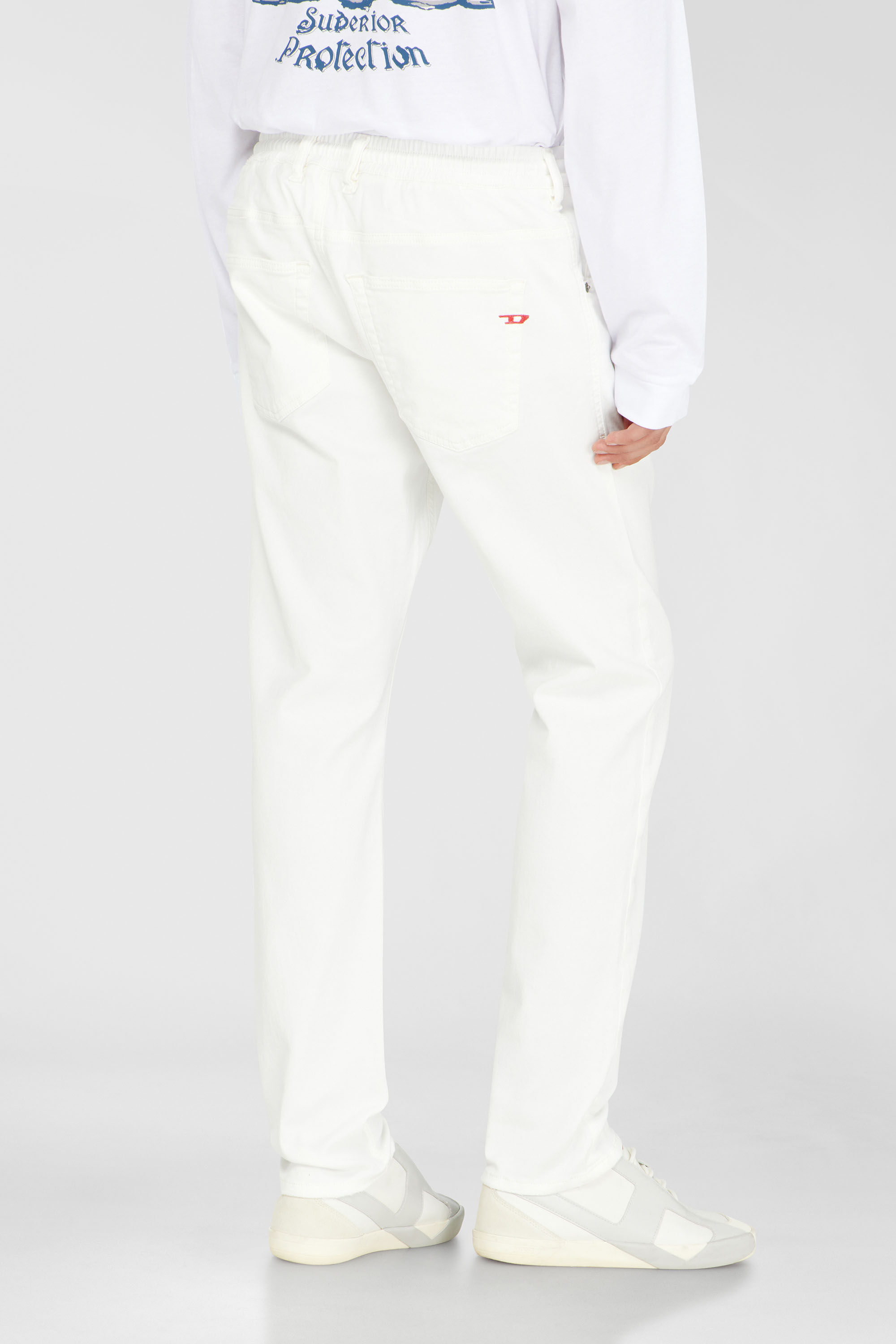 Diesel - Regular 2032 D-Krooley Joggjeans&reg; 068HX Uomo, Bianco - Image 3