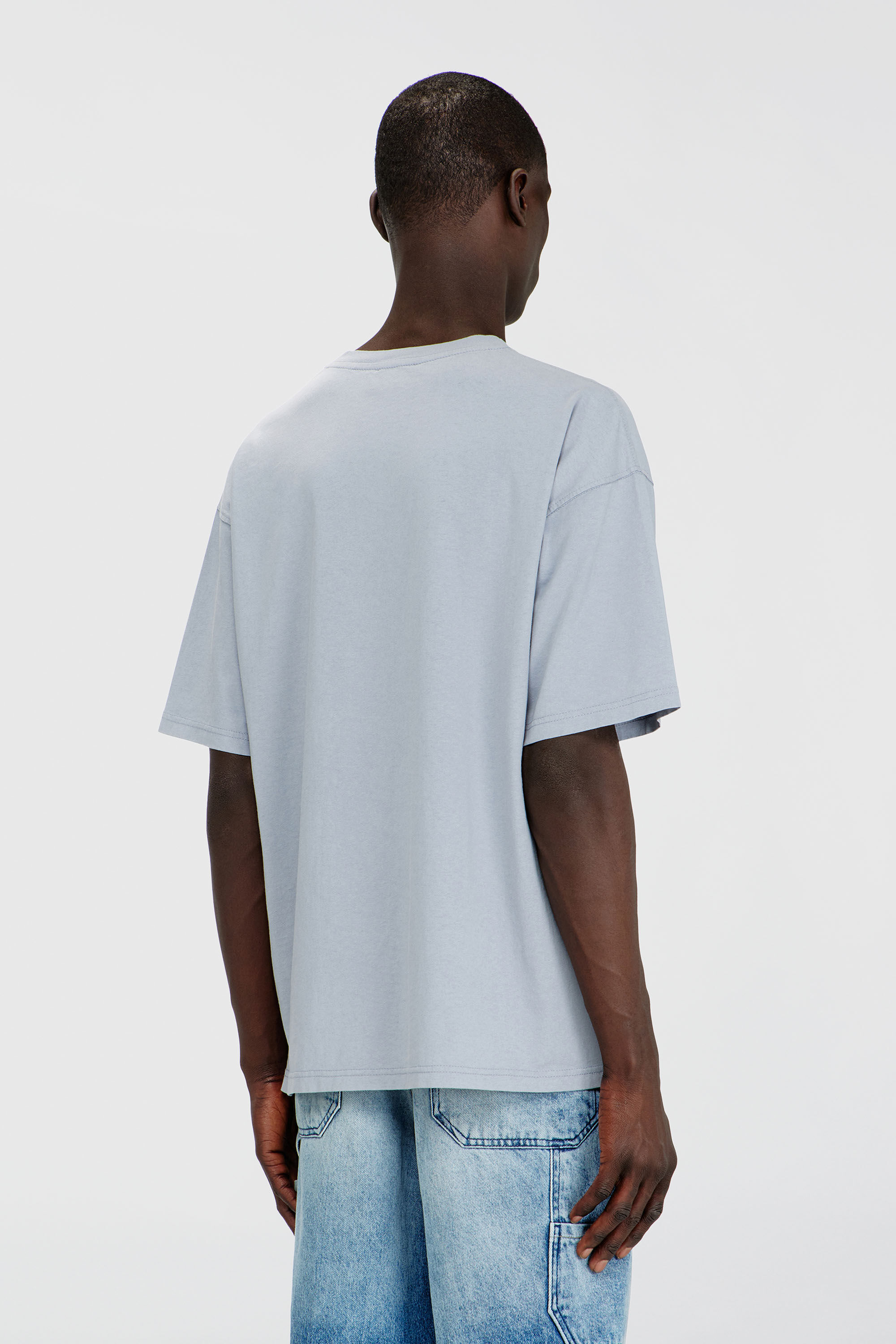 Diesel - T-BOXT-N14, T-shirt con stampa distressed floccata Uomo in Blu - 4
