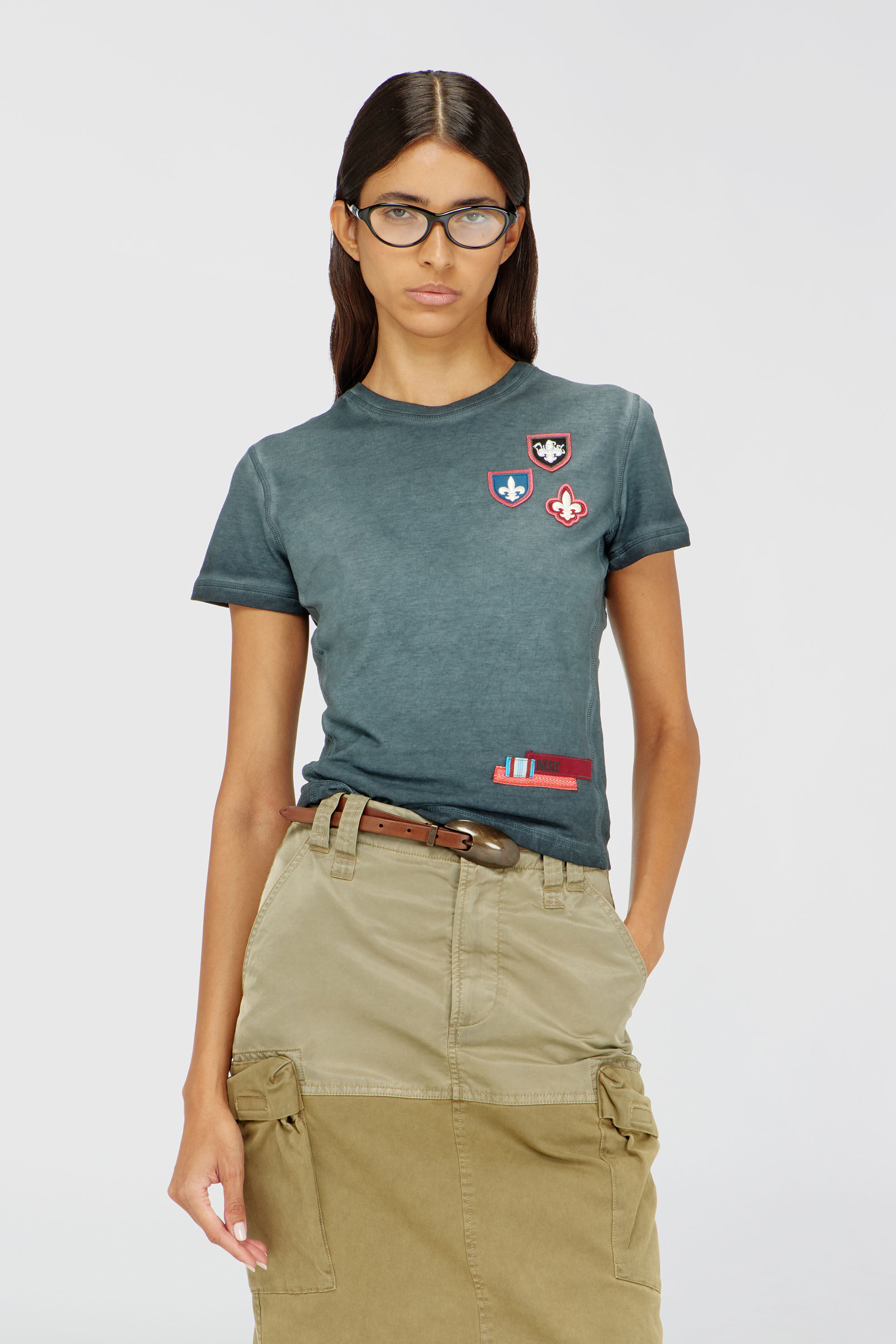 Diesel - T-UNCUTY-WAF, T-shirt con patch e inserti laterali microwaffle Donna in Verde - 3