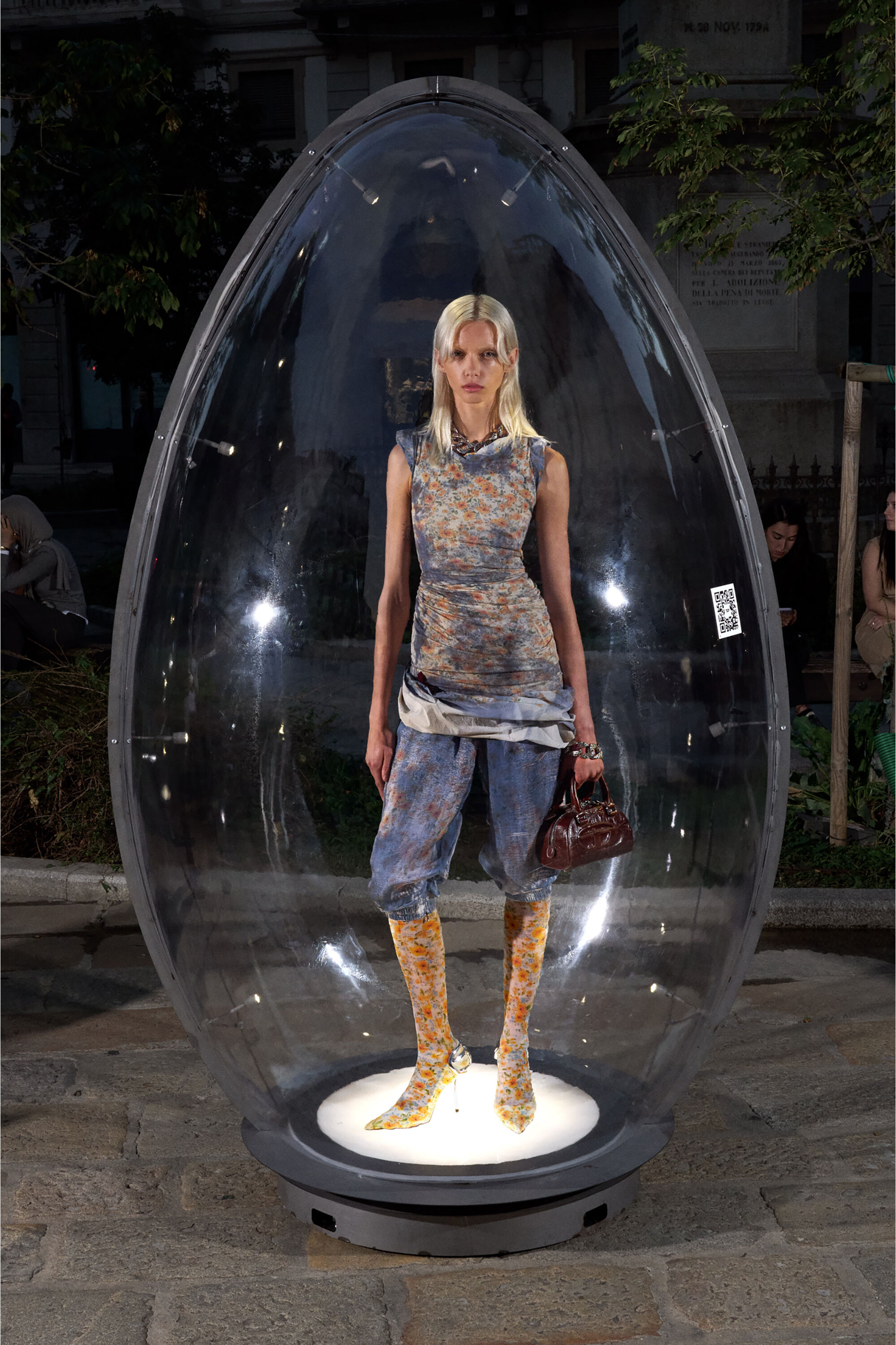 Diesel - 1DR DOME CROSSBODY, 1DR Dome-Borsa bowling mini in pelle effetto coccodrillo Donna in Marrone - 6