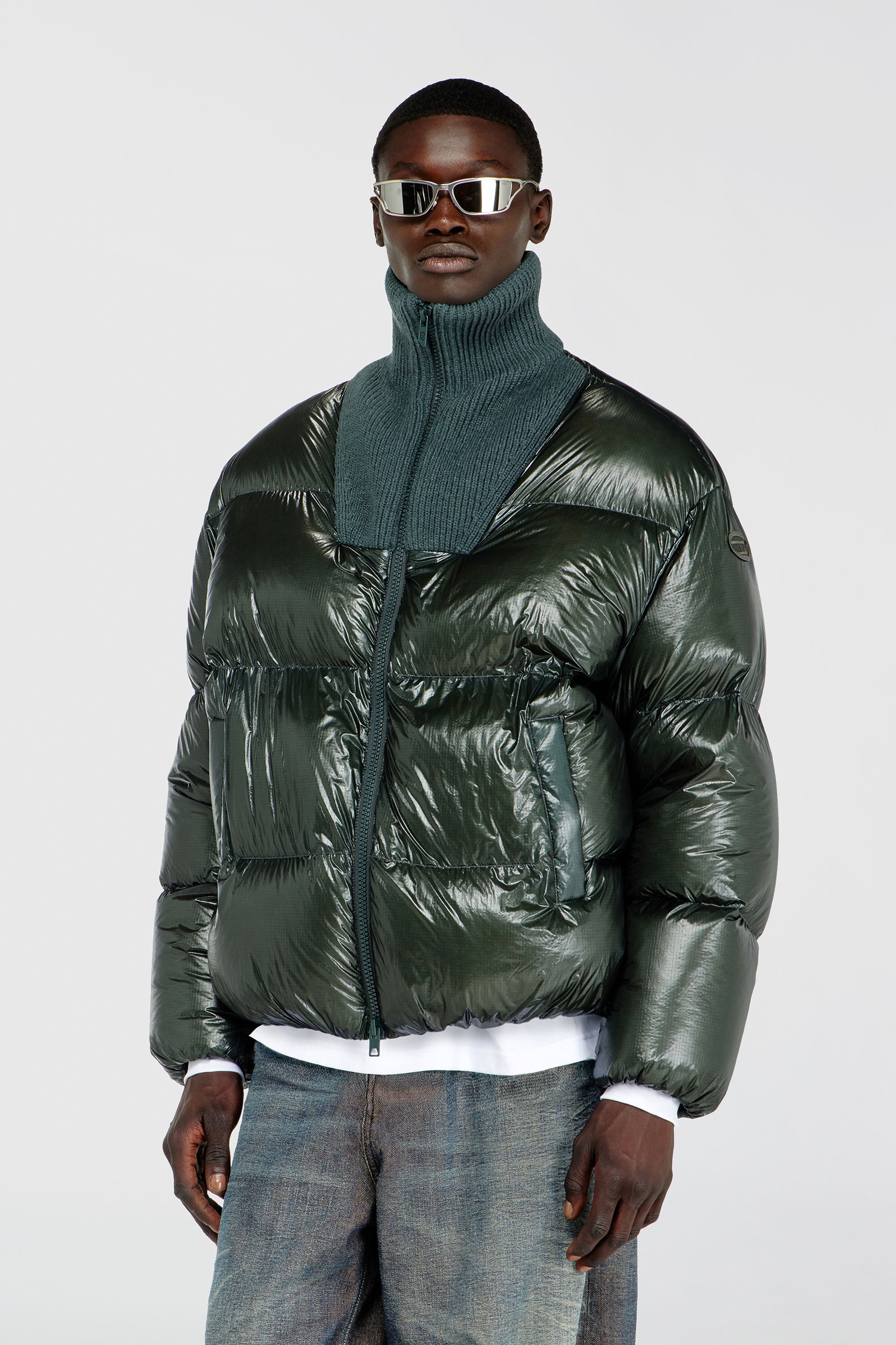 Diesel - W-RIBB, Piumino in ripstop con collo a costine Uomo in Verde - 3