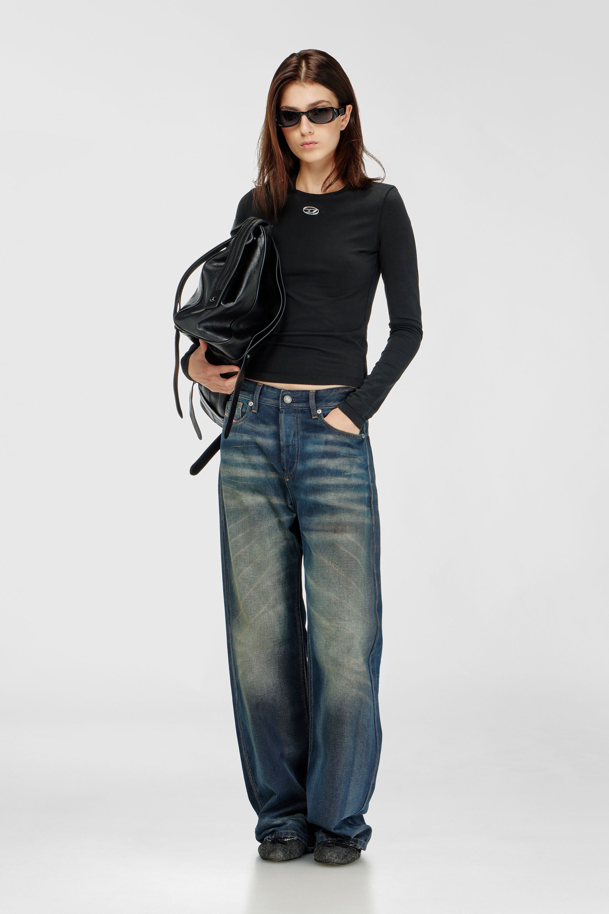 Diesel - Relaxed Jeans 1990 D-Waigee 09R09 Donna, Blu Scuro - Image 1