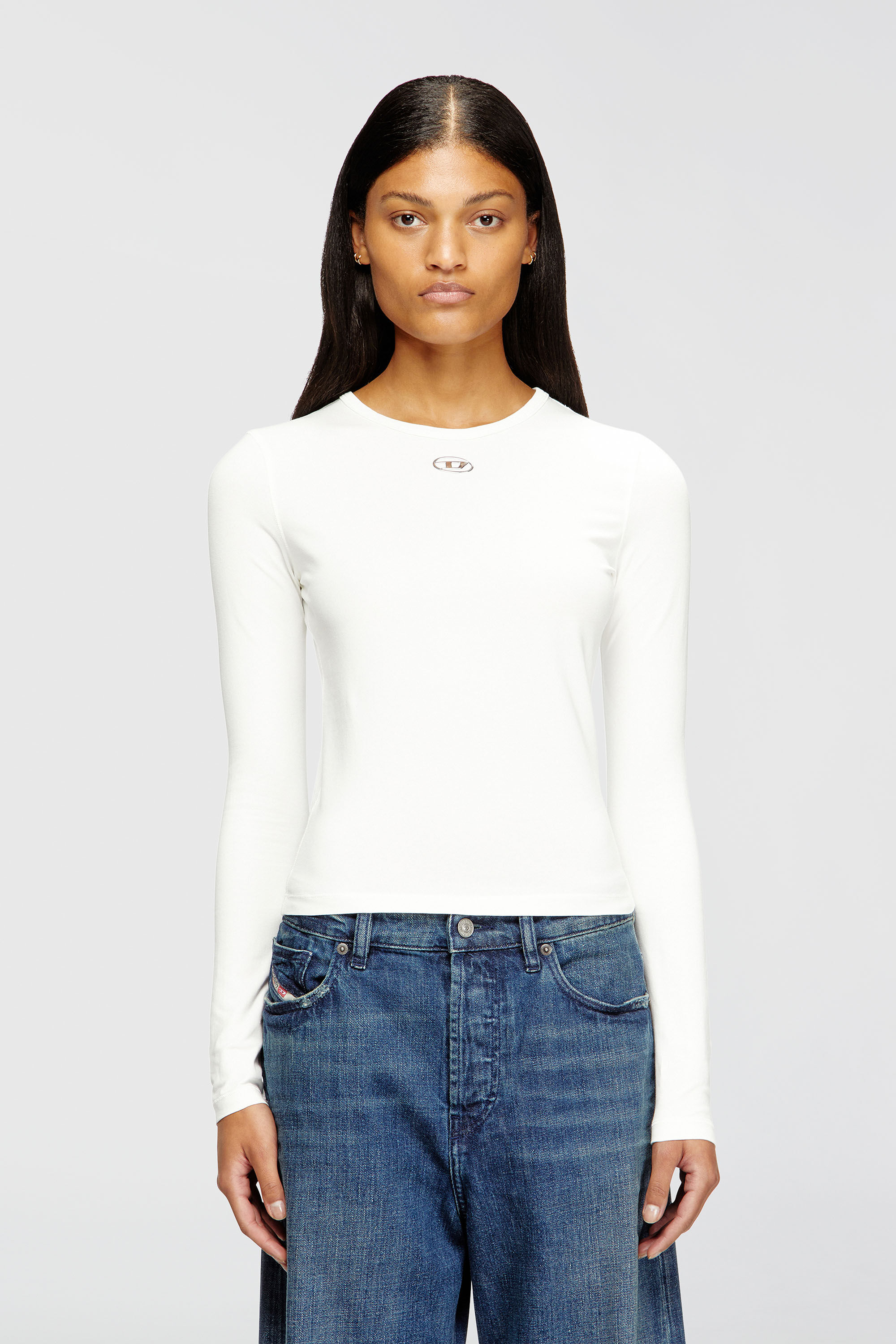 Diesel - T-UNCUTIESLONG-LS-OD, Maglia in cotone con logo Oval D Donna in Bianco - 3