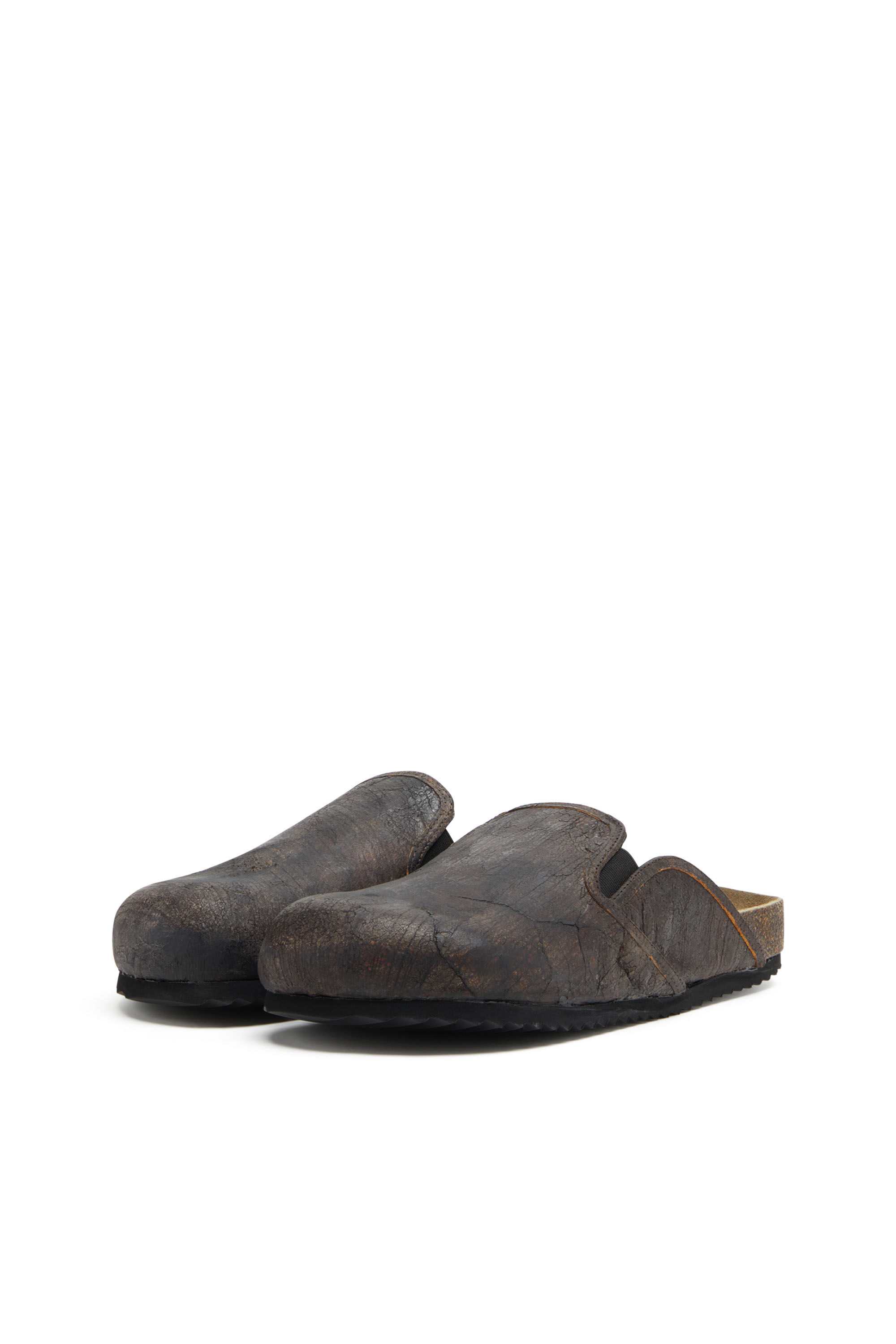 Diesel - D-WOODSTOCK SLIP-ON, D-Woodstock-Sabot in suede effetto craquelé Uomo in Marrone - 8