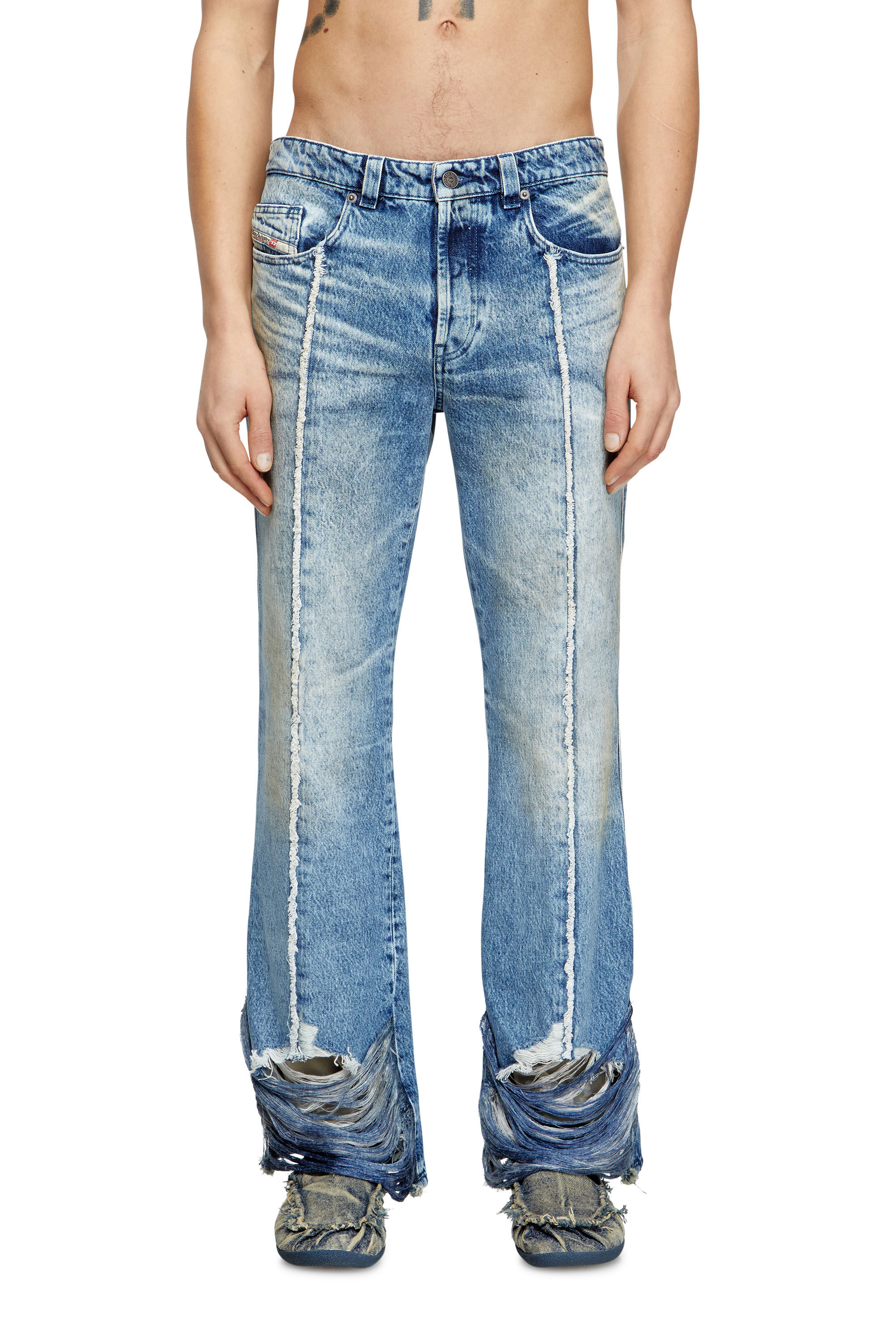 Diesel - Bootcut Jeans 1998 D-Buck 0CMBM Uomo, Blu medio - Image 3