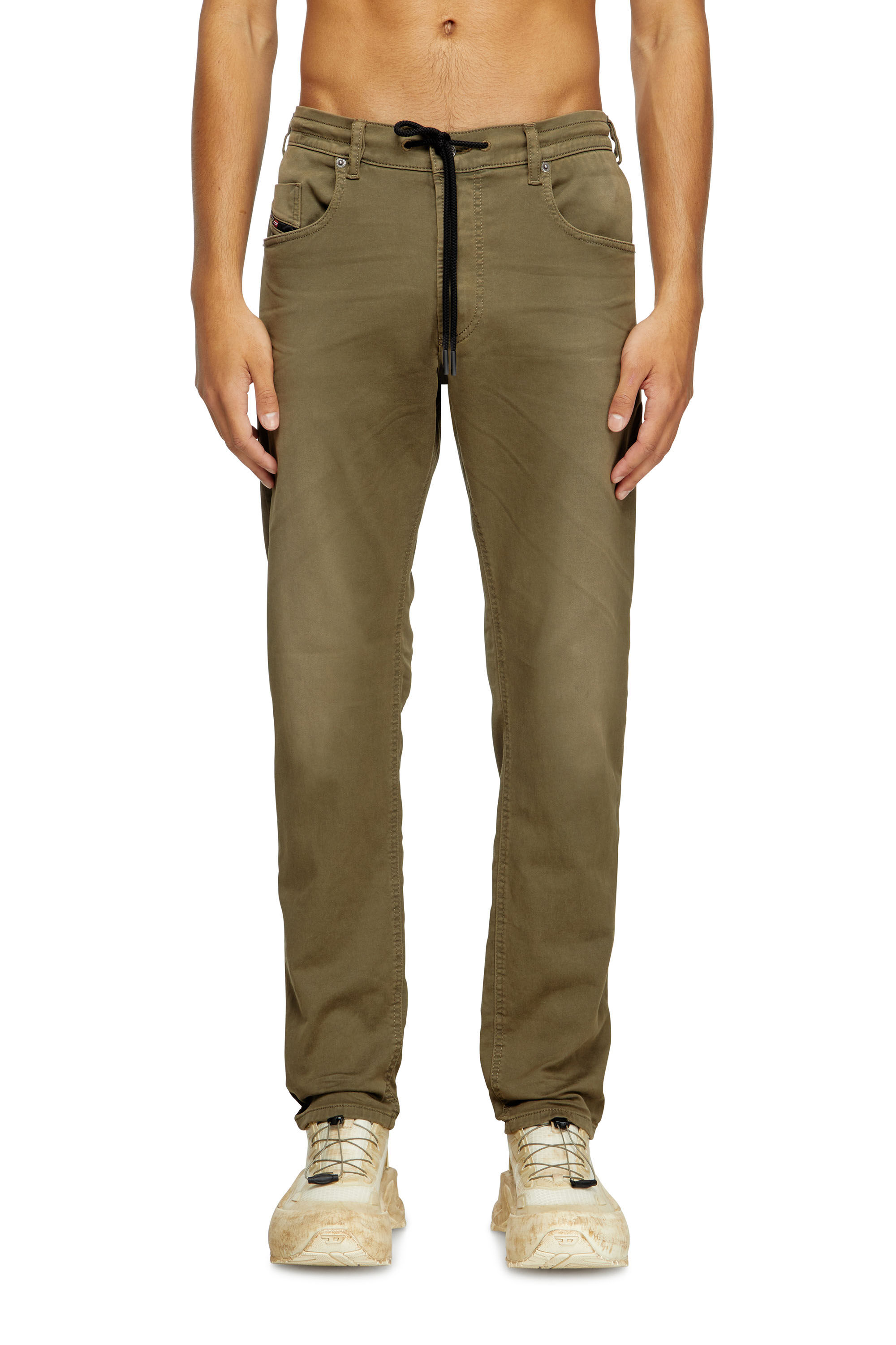 Diesel - Regular 2030 D-Krooley Joggjeans® 0670M Uomo, Verde - Image 3