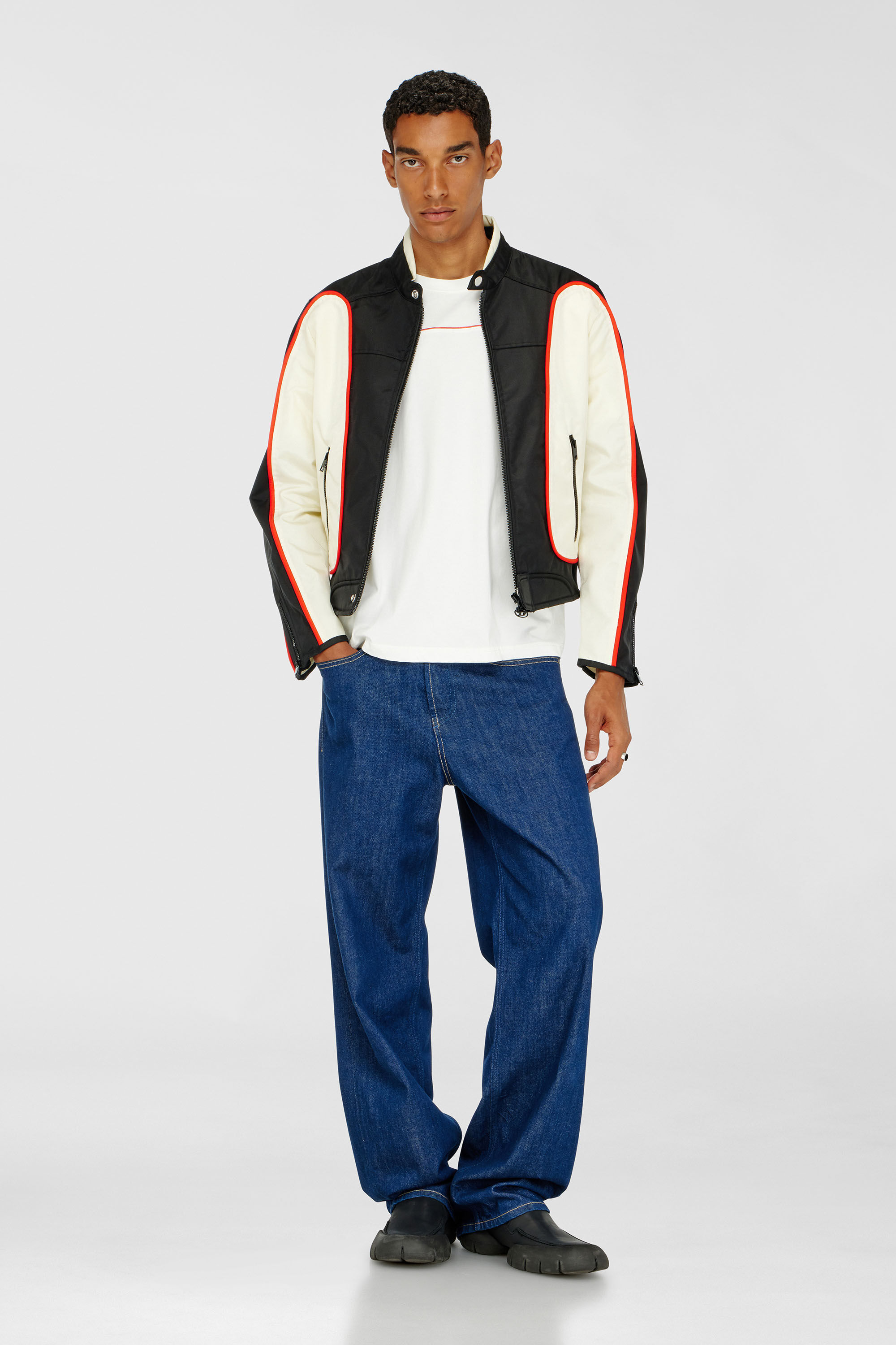 Diesel - T-NORM-PIPING, Man's T-shirt with contrast piping in White - 1