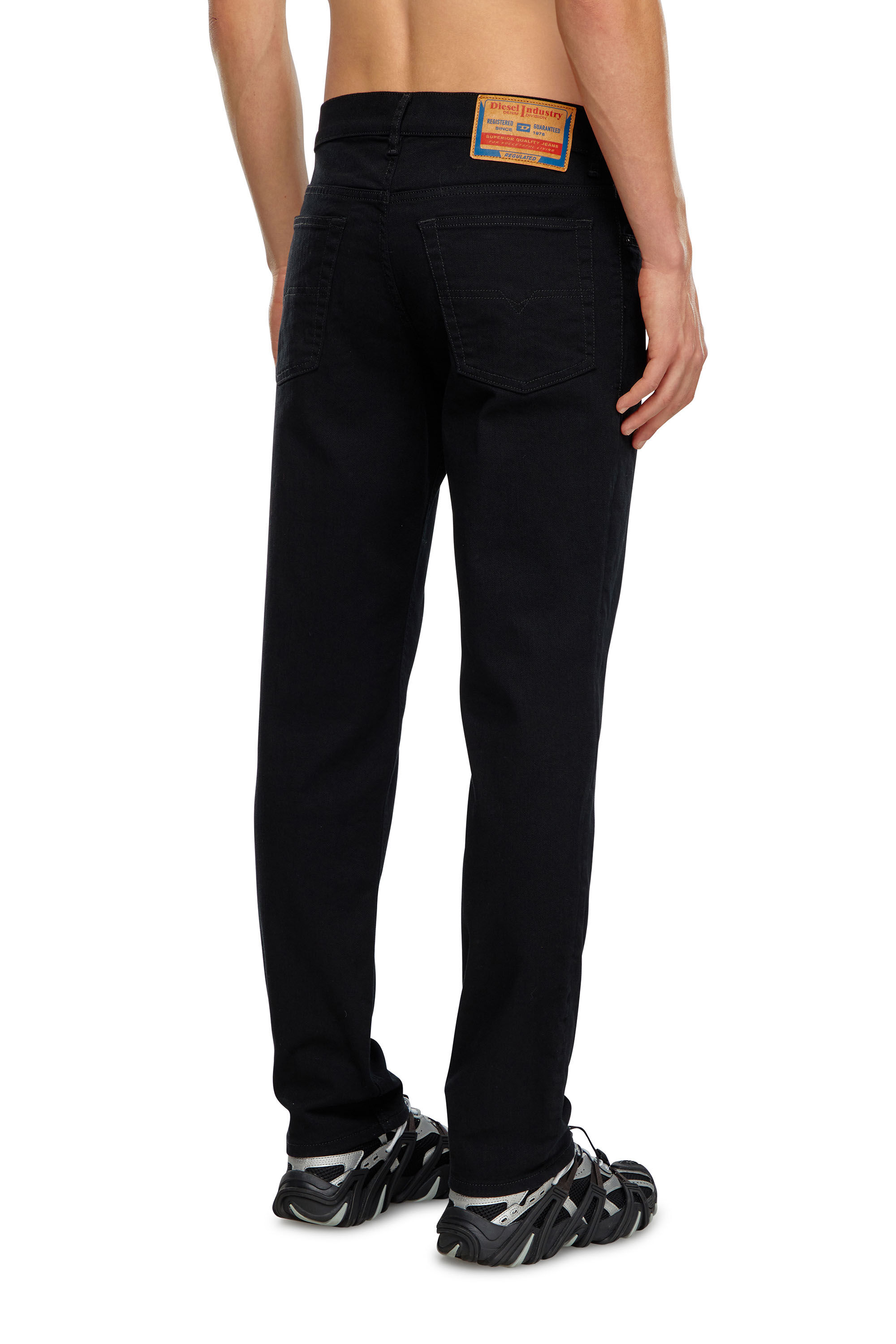 Guida alle on sale taglie jeans diesel
