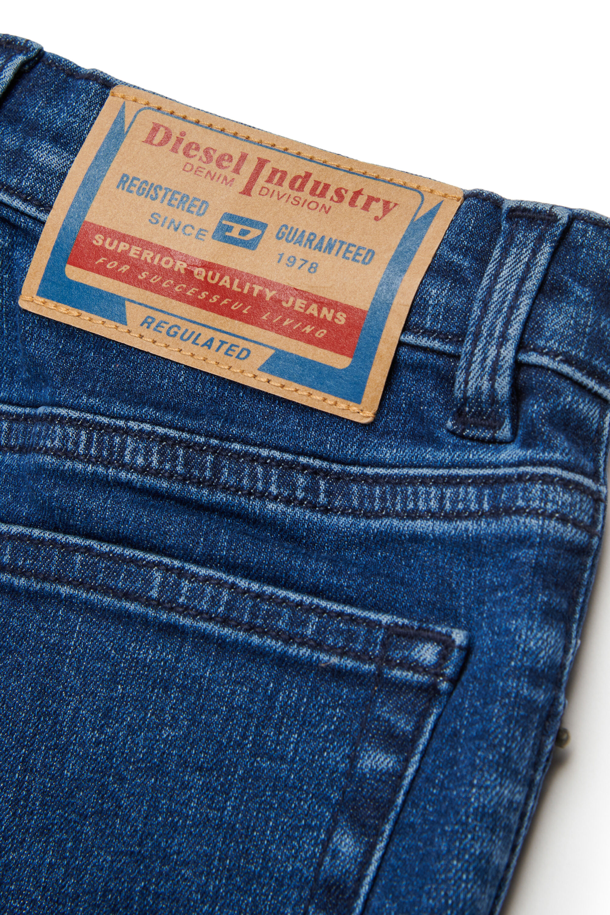 Diesel - PBOYSHORT-S, Shorts in denim elasticizzato Donna in Blu - 4