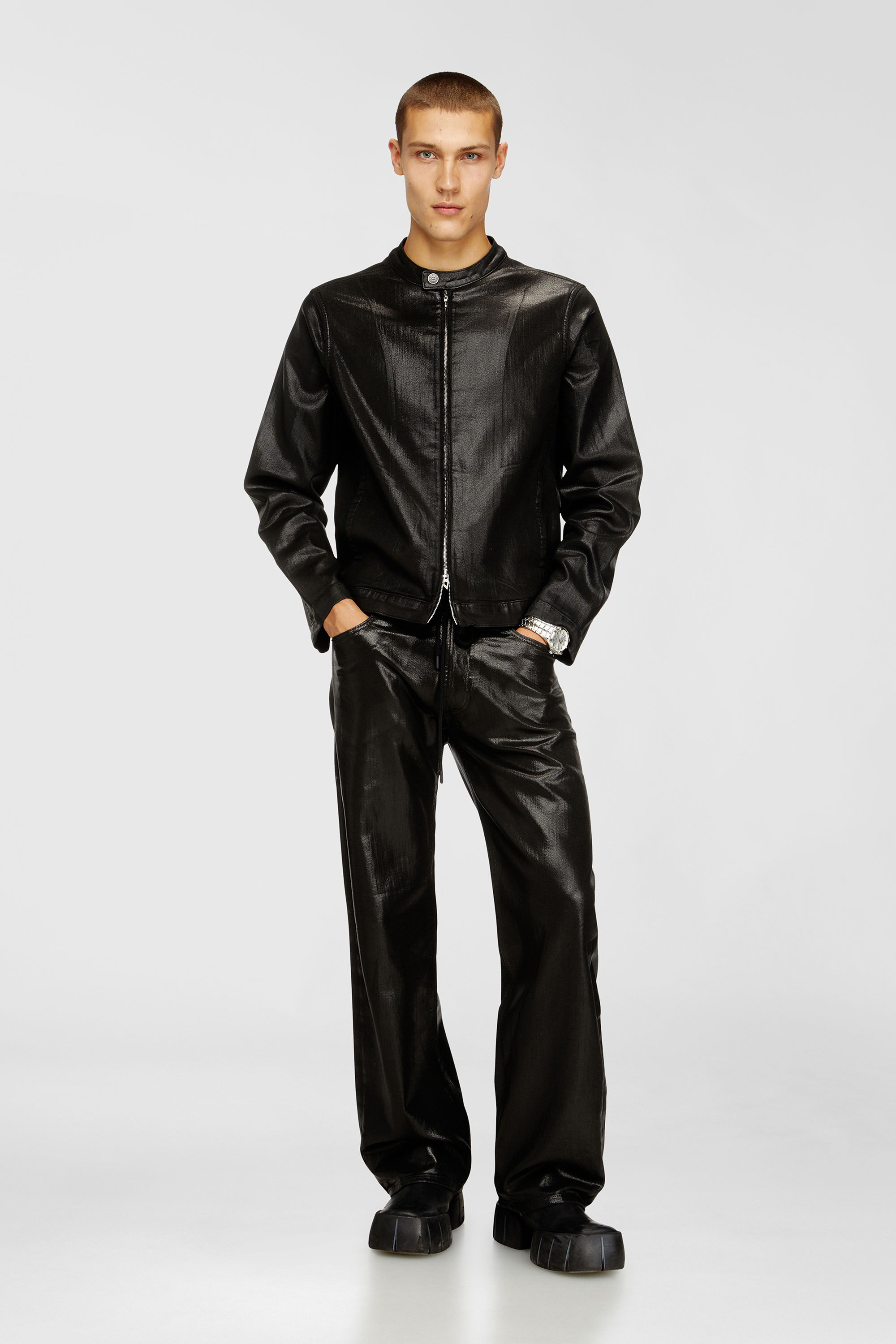 Diesel - Relaxed 2080 D-Reel Joggjeans&reg; 068VD Uomo, Nero/Grigio scuro - Image 1