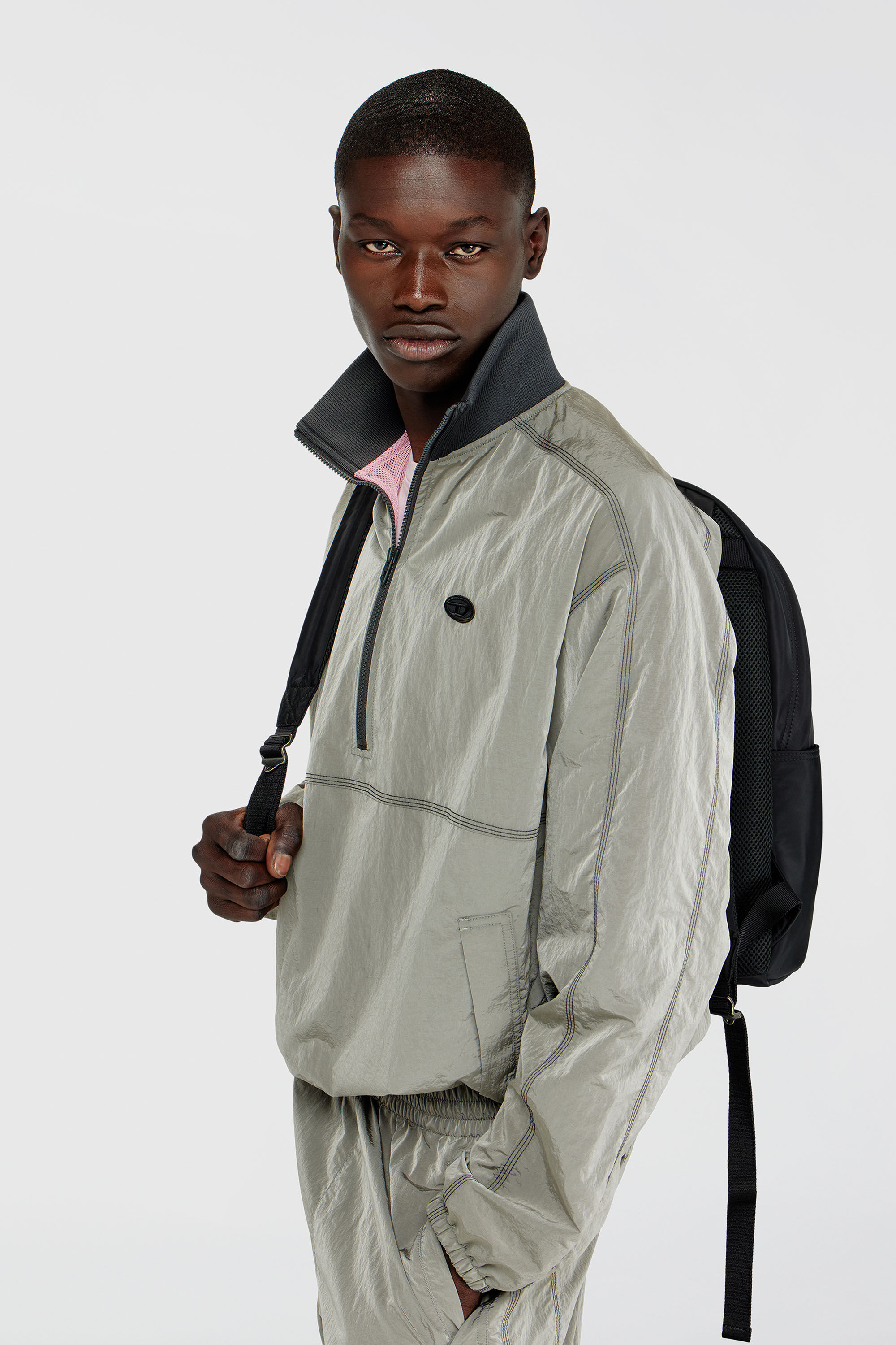 Diesel - J-ANOK, Giacca in nylon effetto crinkle Uomo in Grigio - 5