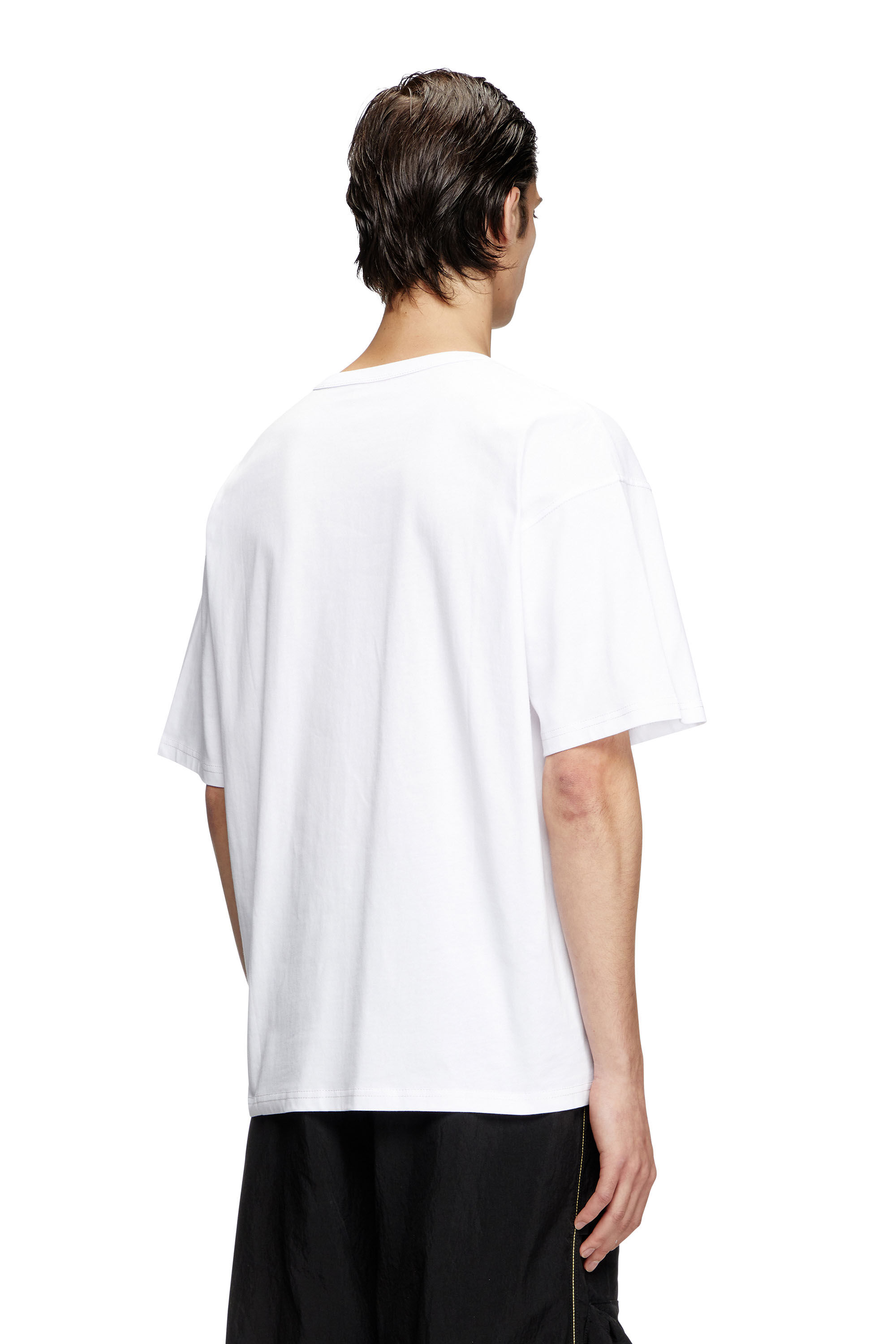Diesel - T-BOXT-R30, T-shirt con piccolo logo Uomo in Bianco - 4
