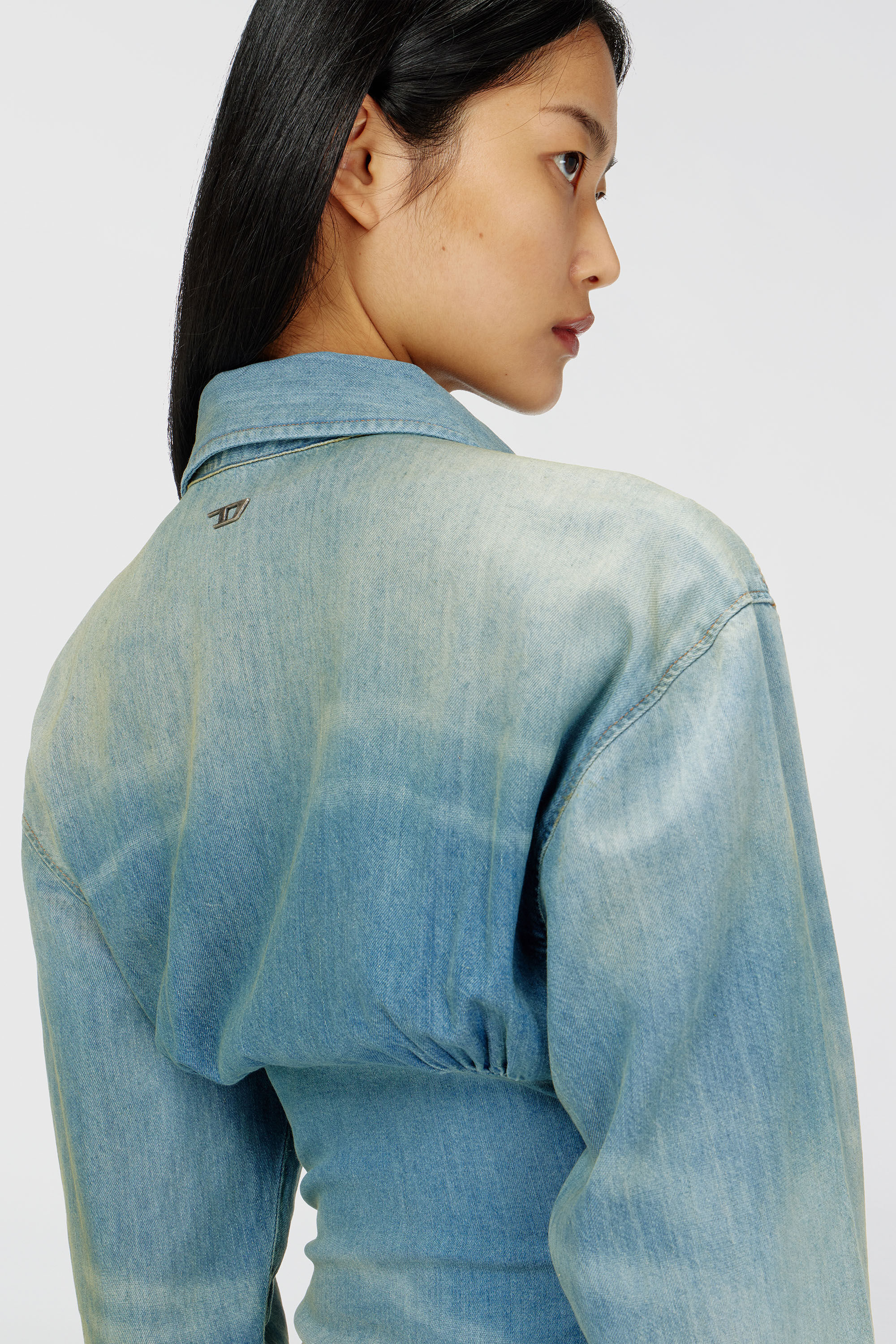 Diesel - DE-VIOLIM-S, Abito mini a camicia in denim con design a sezioni Donna in Blu - 5