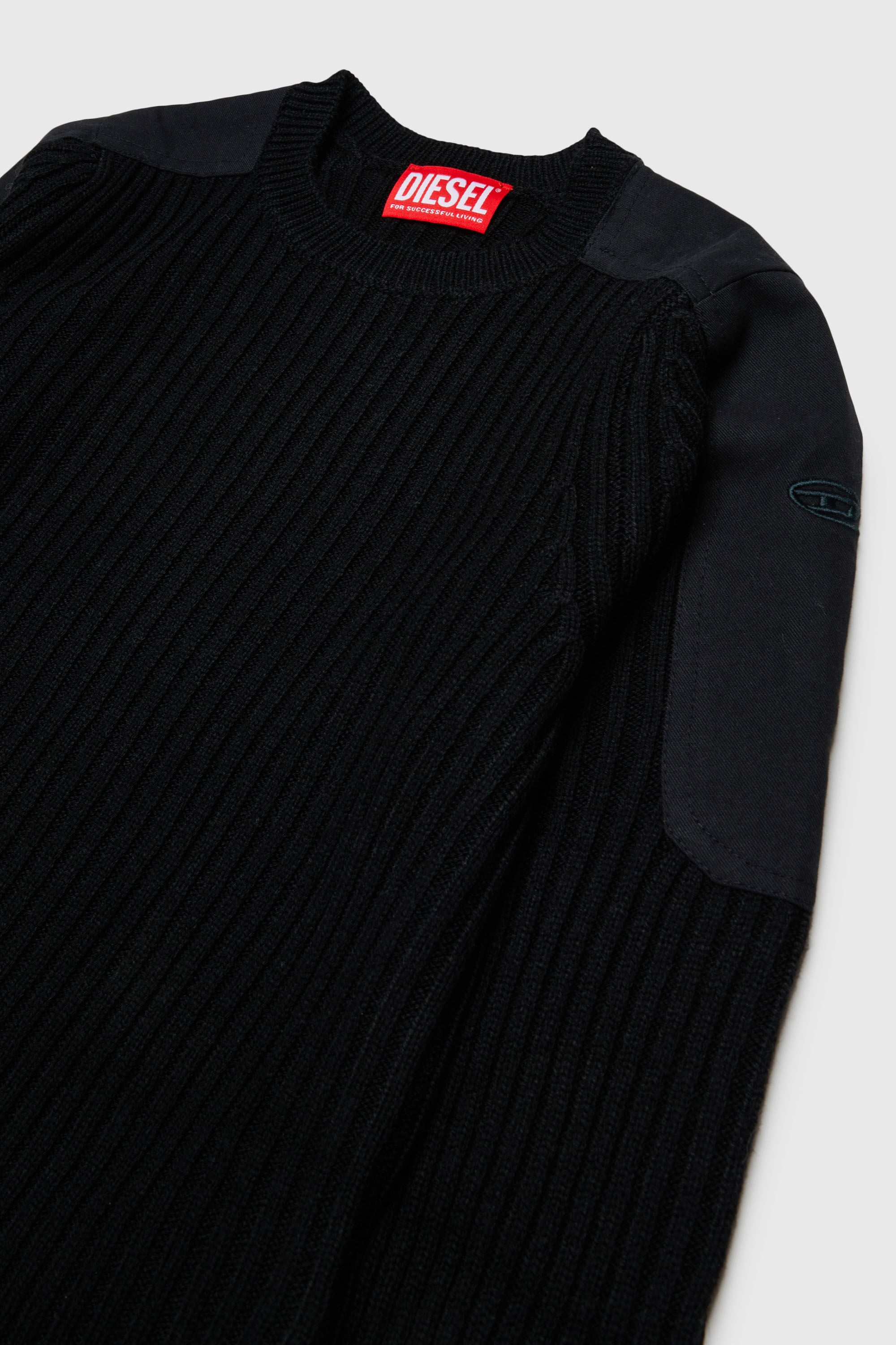 Diesel - KAMAR, Man's Frayed jumper in wool blend in Black - 3