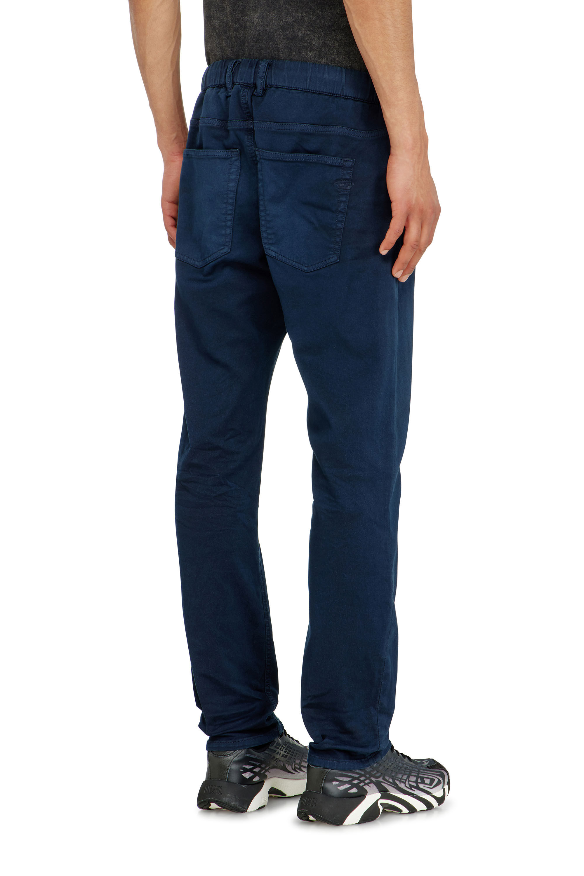 Diesel - Regular 2032 D-Krooley-BW Joggjeans&reg; 0670M Uomo, Blu Scuro - Image 3