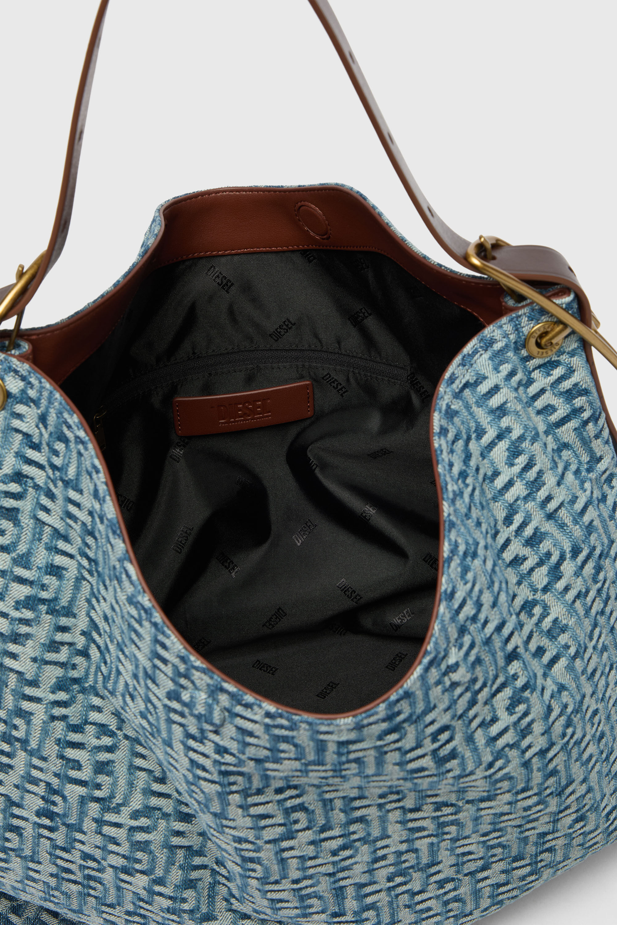 Diesel - D-LINE HOBO L, D-Line Borsa hobo in denim monogram Donna in Blu - 5