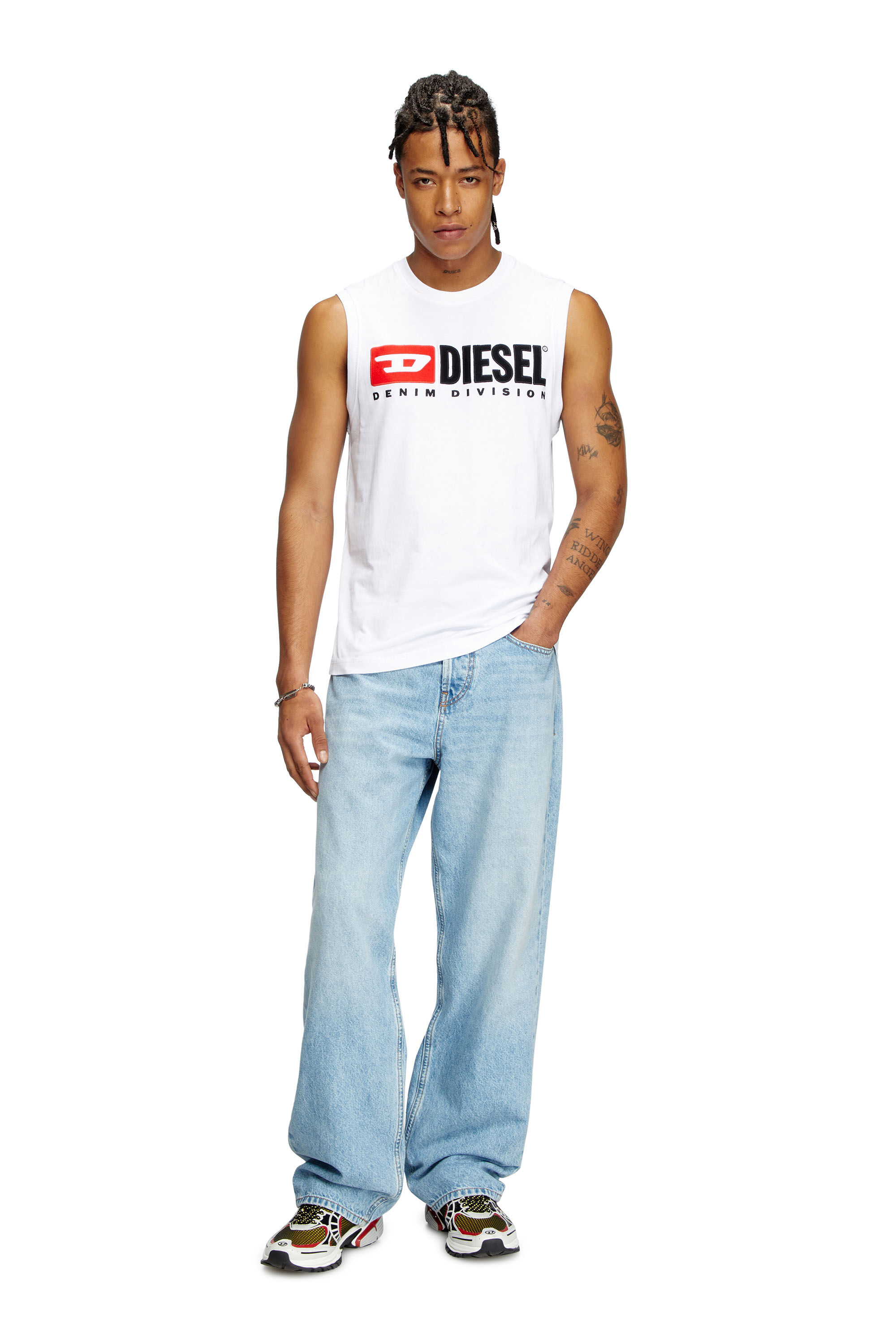 Diesel - T-ISCO-DIV, Canotta con stampa logo sul petto Uomo in Bianco - 1