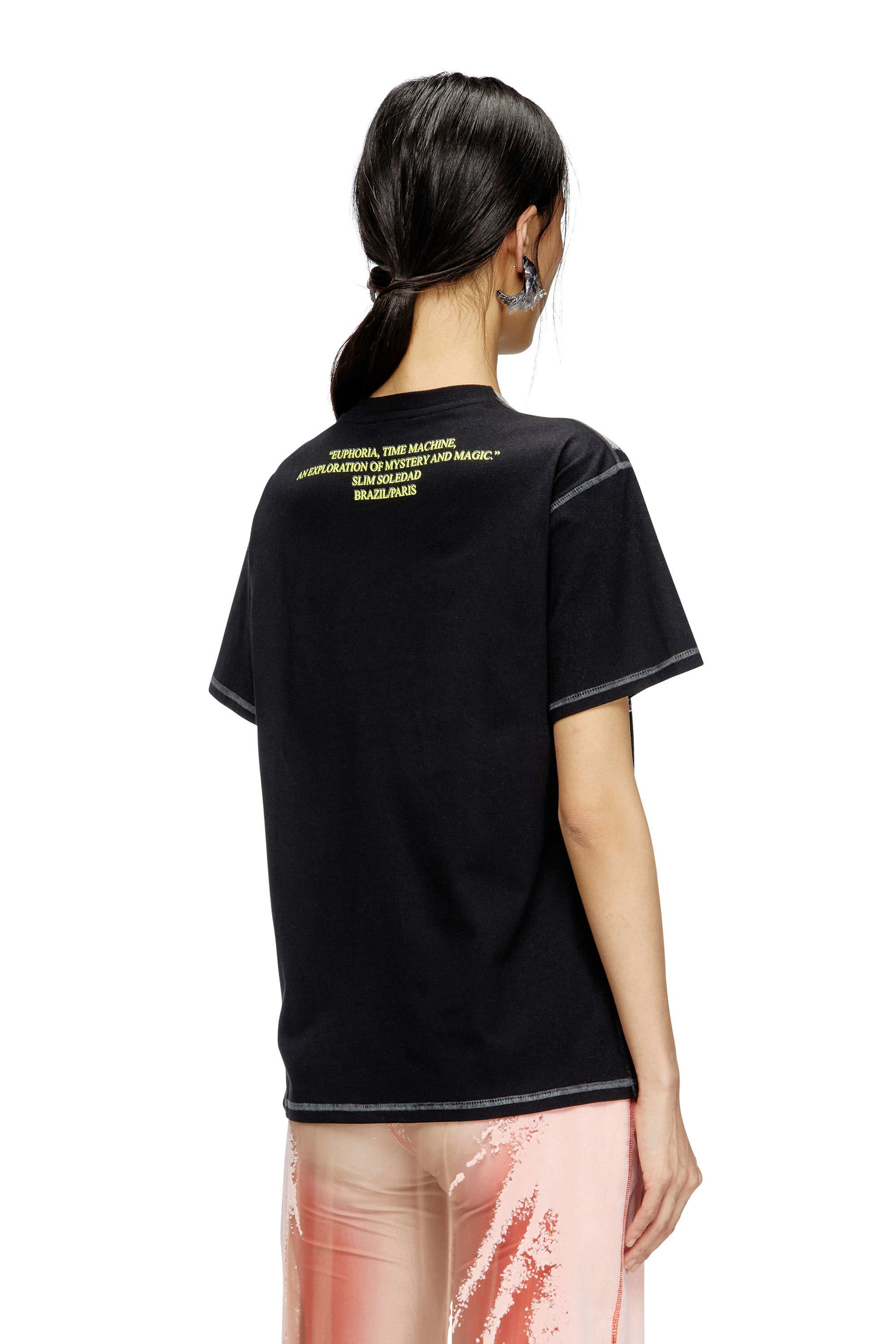Diesel - T-NORMAC-1, T-shirt girocollo con stampa DJ Donna in Nero - 4