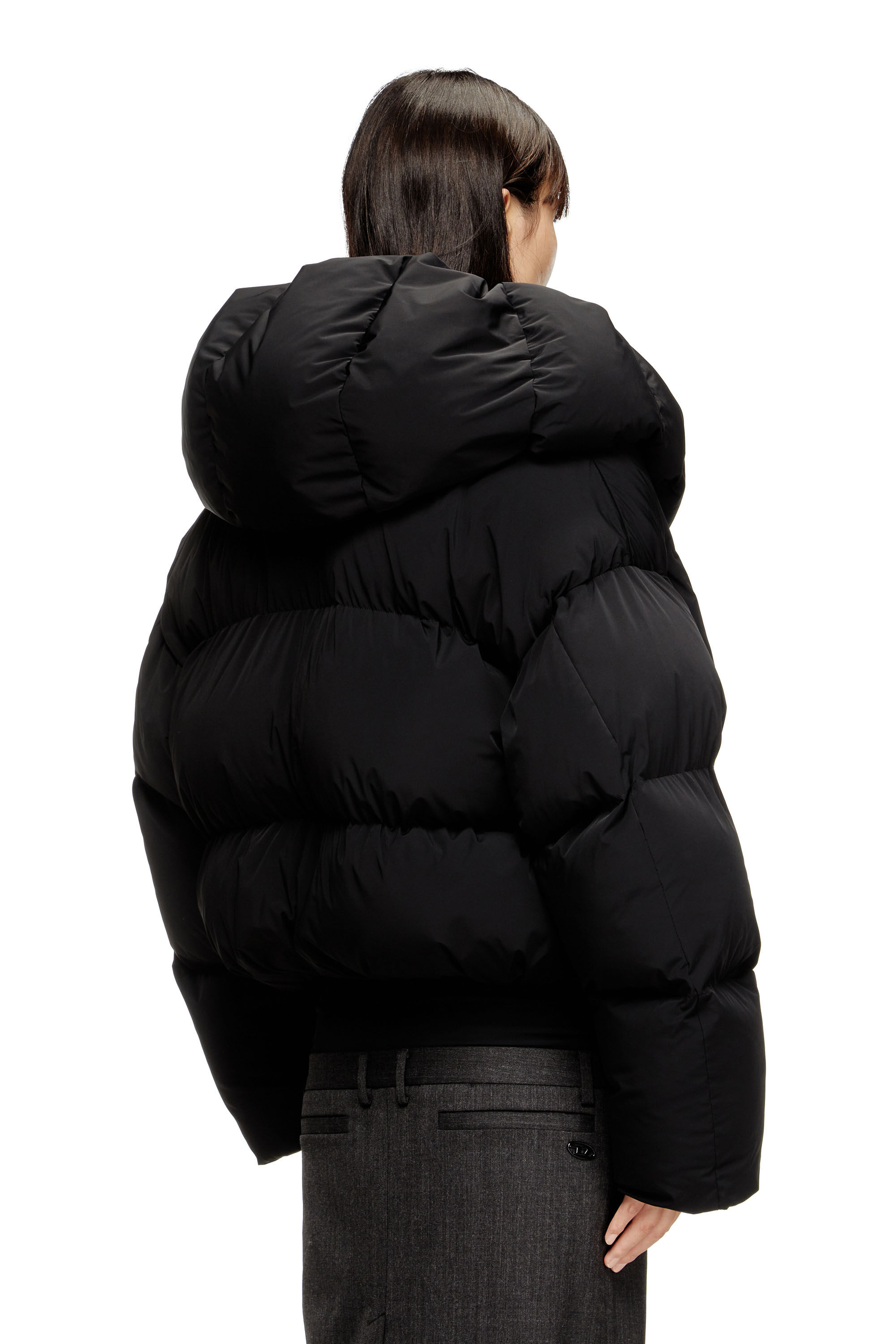 Diesel - W-ILEY-T1, Giacca imbottita a portafoglio in nylon bi-stretch Donna in Nero - 4