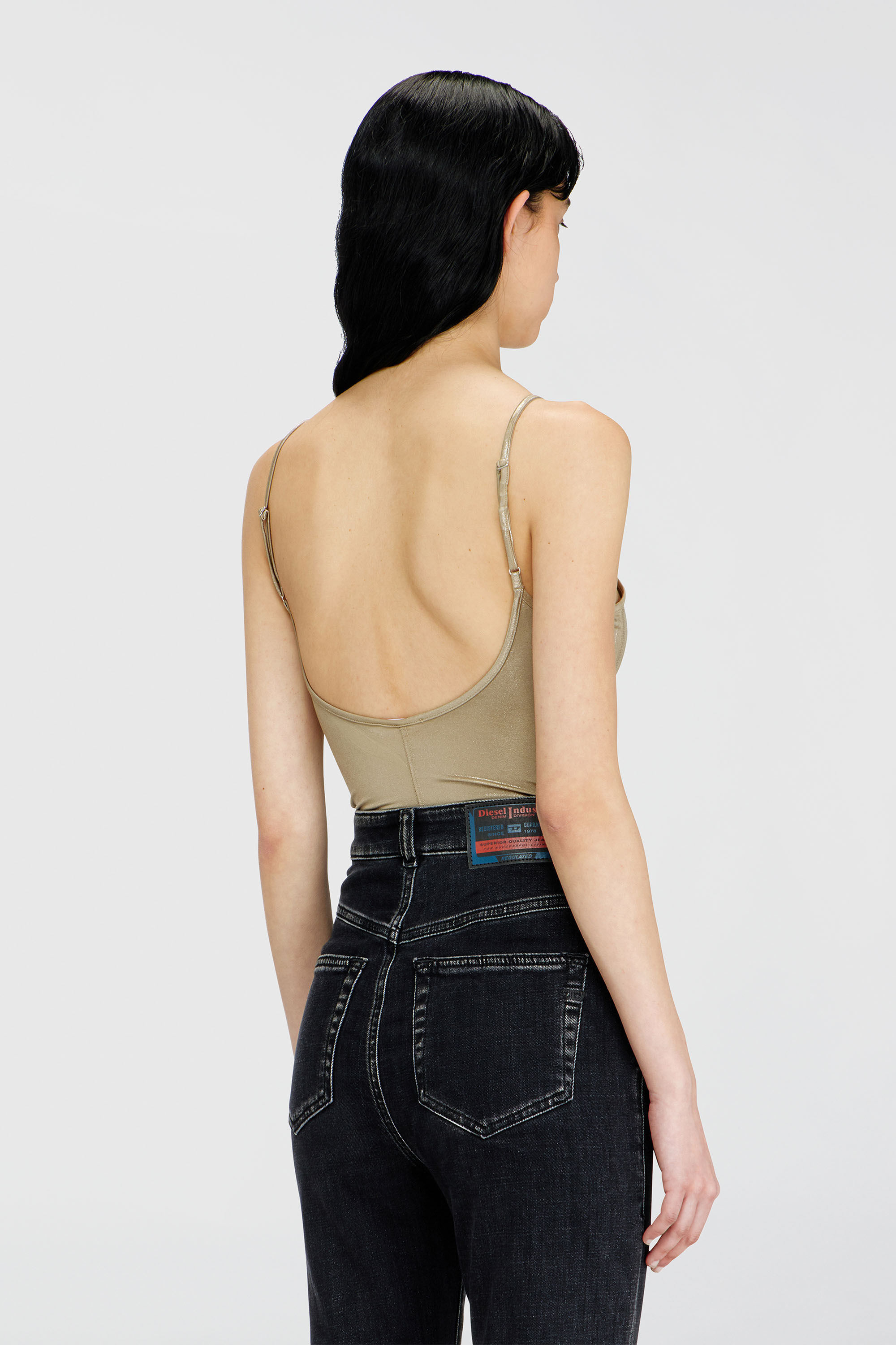 Diesel - T-IMYNY, Body in jersey lucido con girocollo Donna in Oro - 4