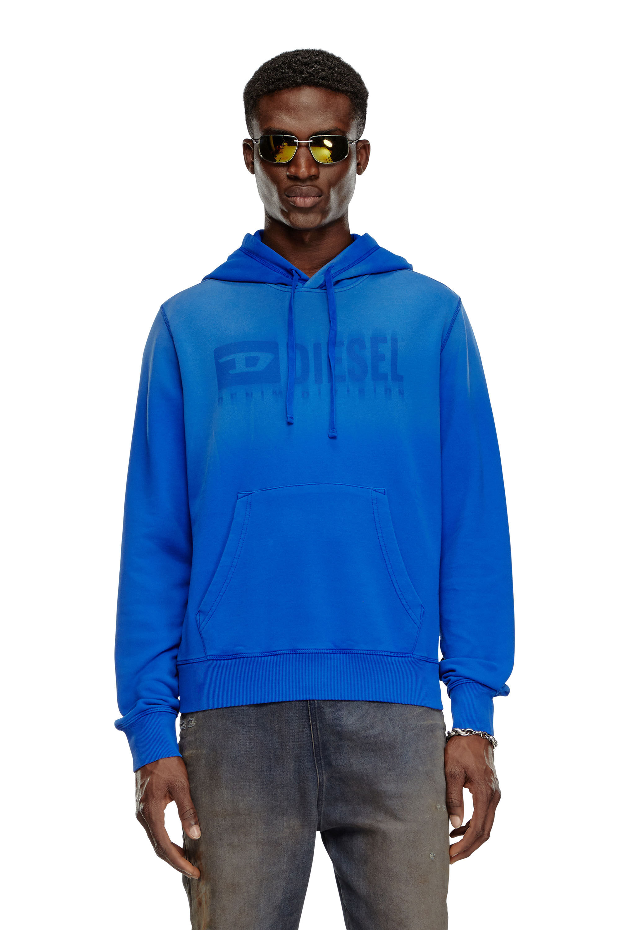 Diesel - S-GINN-HOOD-K44, Hoodie sfumato con logo Denim Division Uomo in Blu - 3