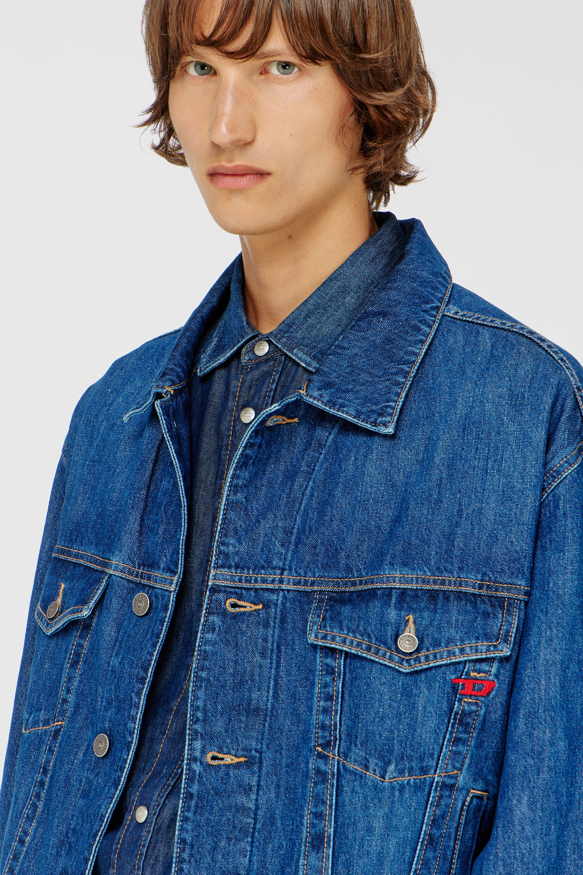 Diesel - D-RANGER, Giacca trucker in denim Uomo in Blu - 5